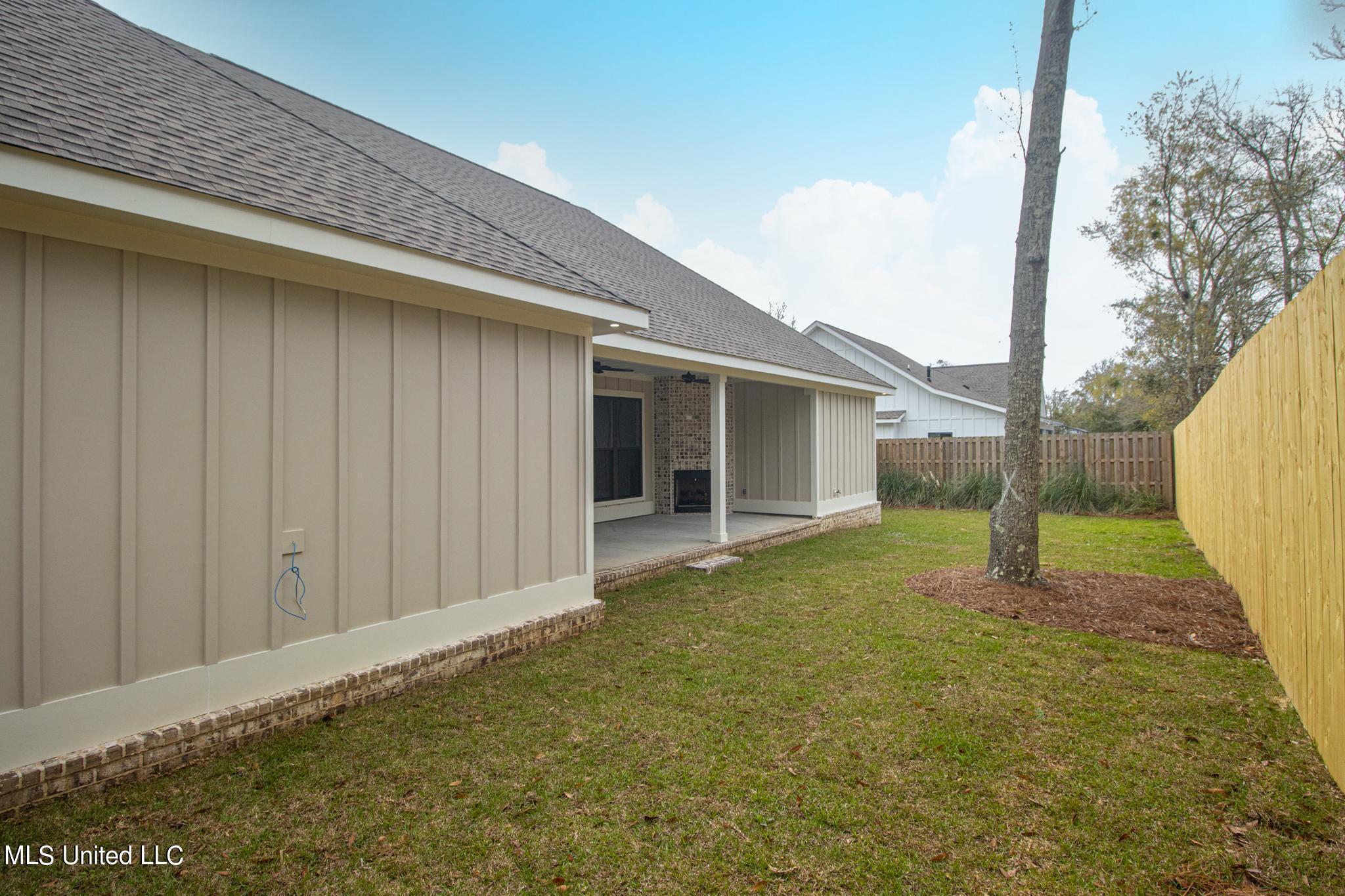 113 Driftwood Drive, Long Beach, Mississippi image 18