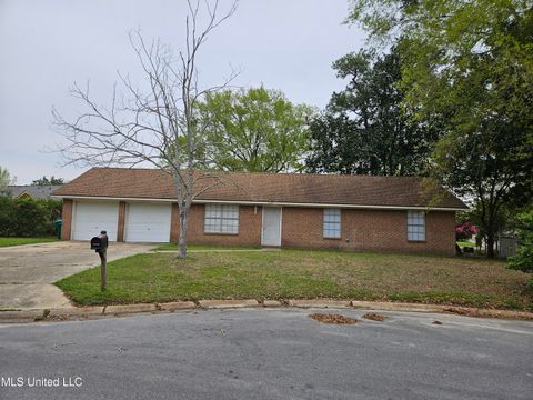 Homes For Sale - 11220 Alden Cove<br/> Harrison County, Gulfport, MS 39503