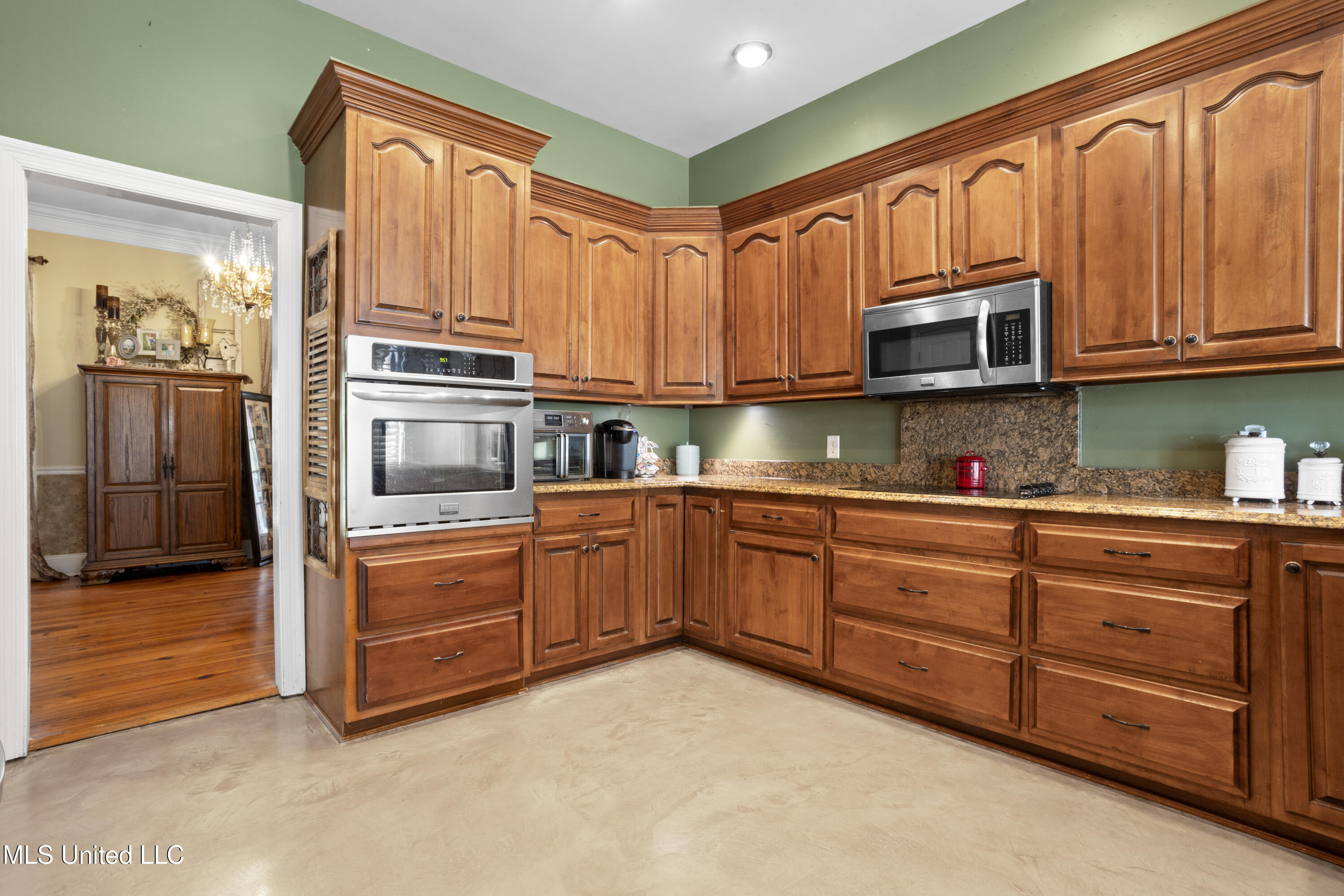 6 N Hill Drive, Carriere, Mississippi image 22