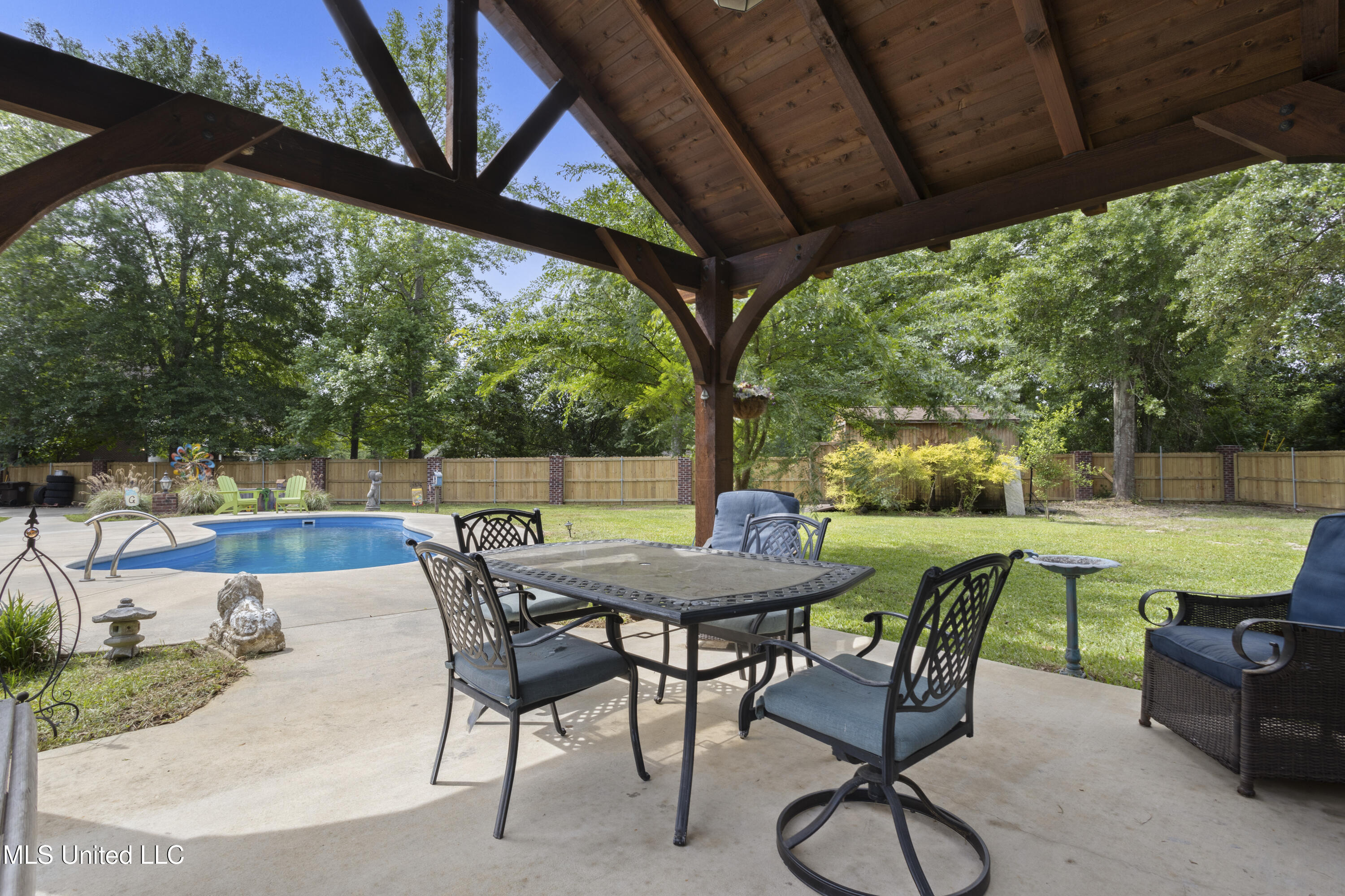 6 N Hill Drive, Carriere, Mississippi image 50