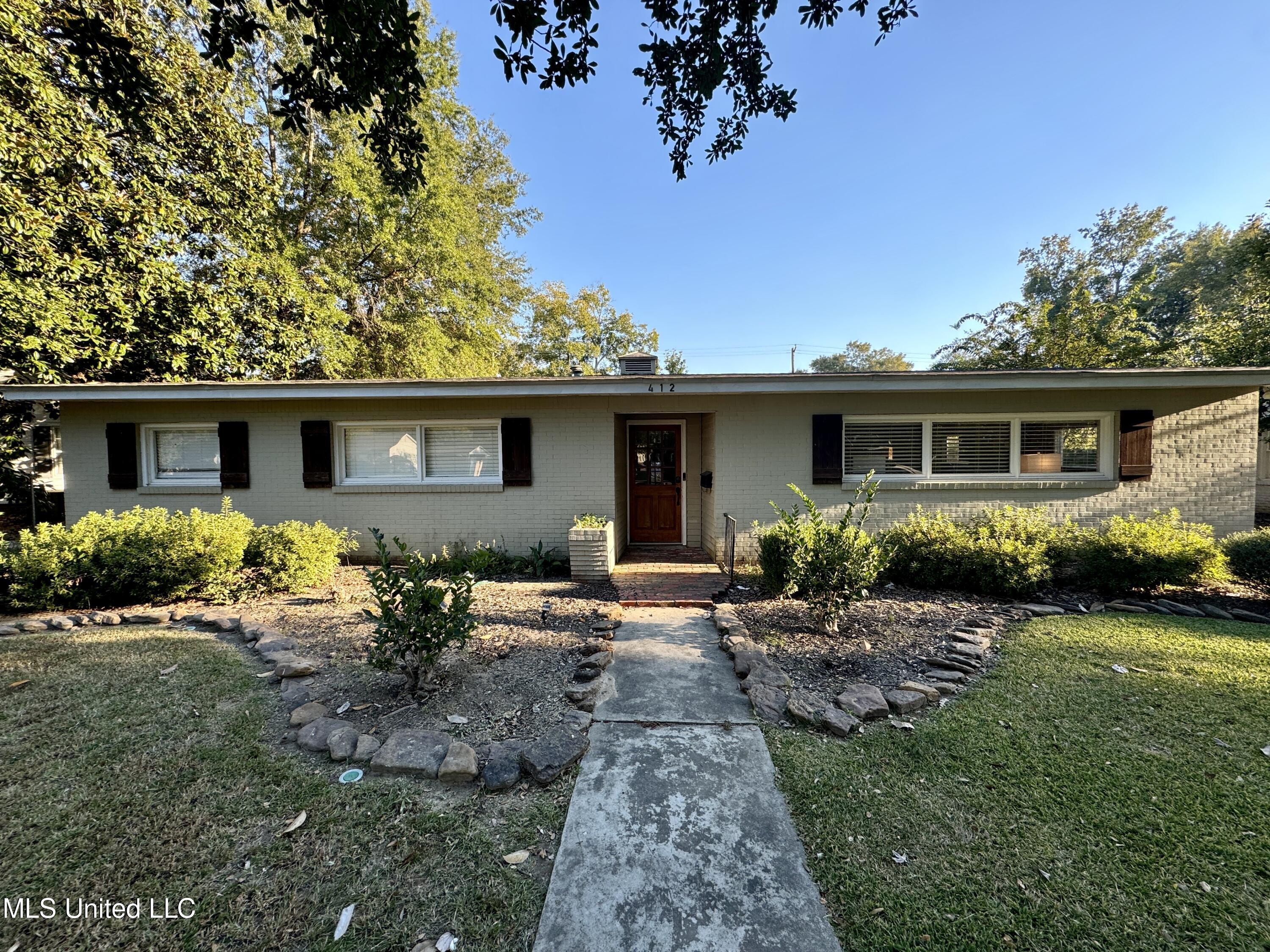 412 Macarthur Avenue, Greenwood, Mississippi image 2