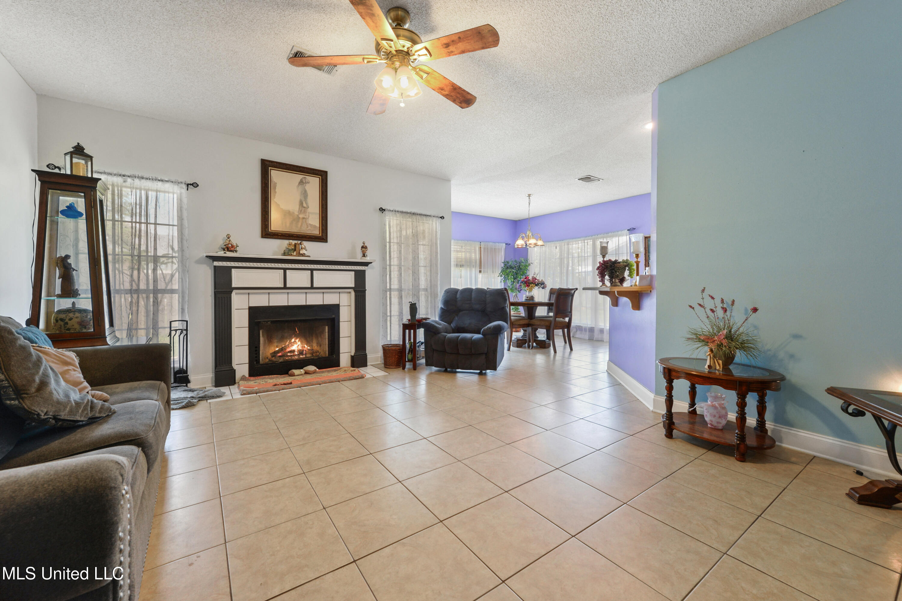 11053 Pin Oak Drive, Biloxi, Mississippi image 6