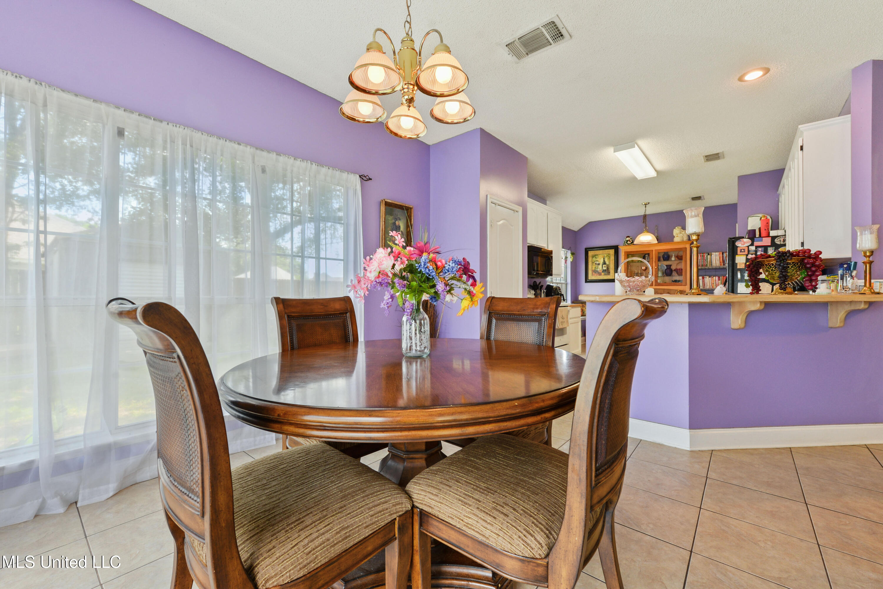 11053 Pin Oak Drive, Biloxi, Mississippi image 8
