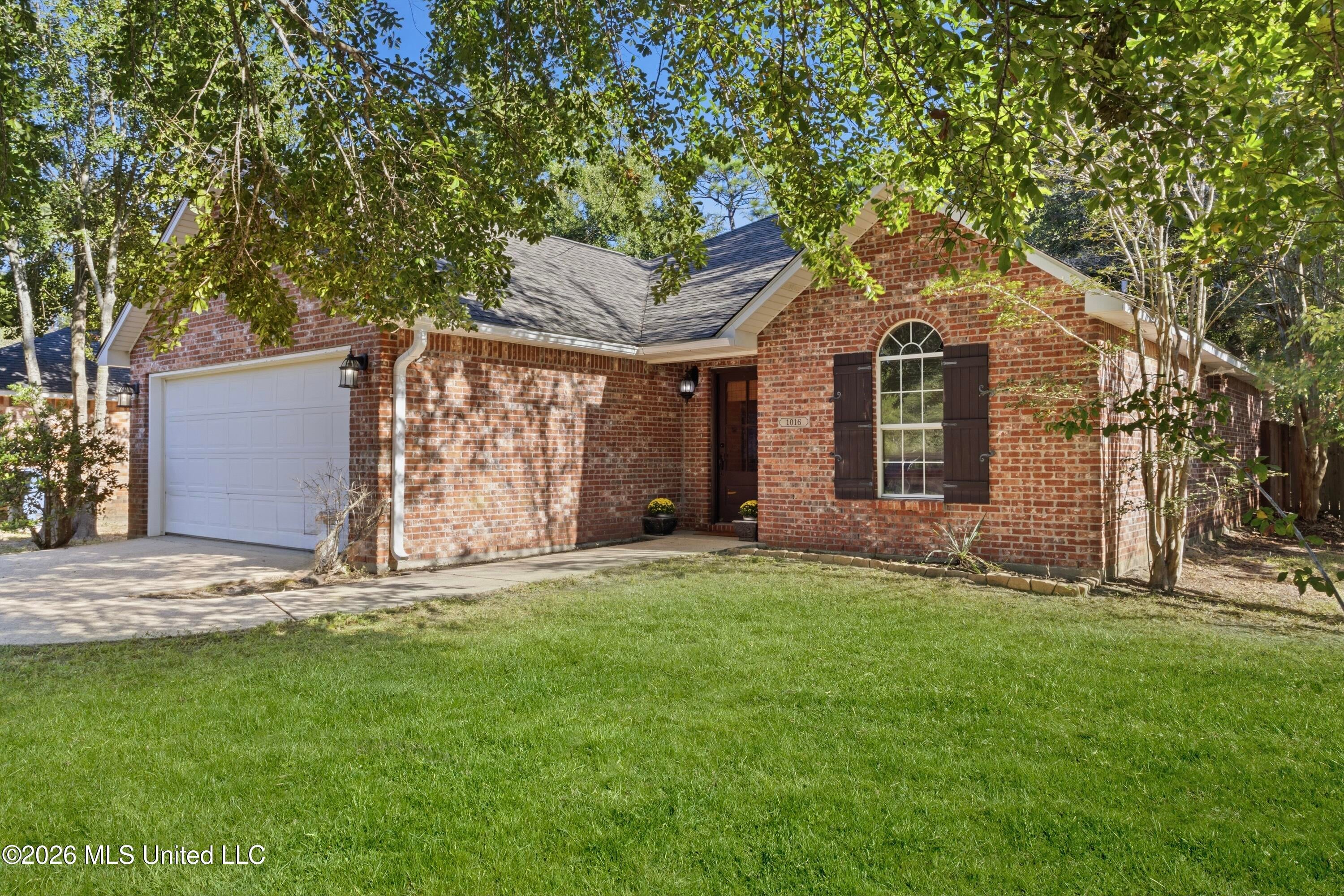1016 Sycamore Street