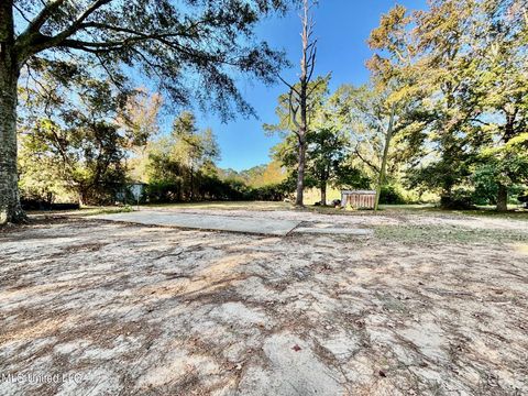 Vacant Land For Sale - 1011 Eastover Lane<br/> Pike County, McComb, MS 39648