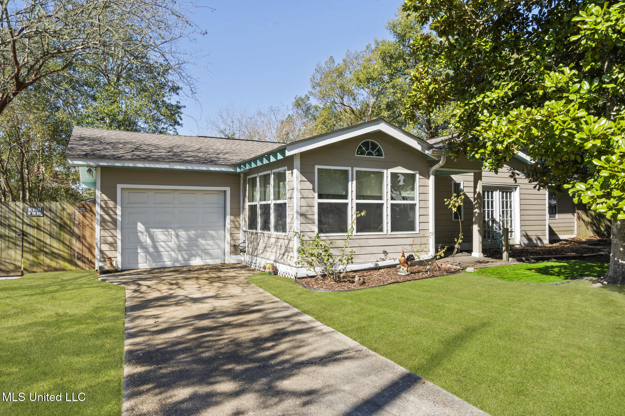 809 Ruth Avenue, Gulfport, Mississippi image 1
