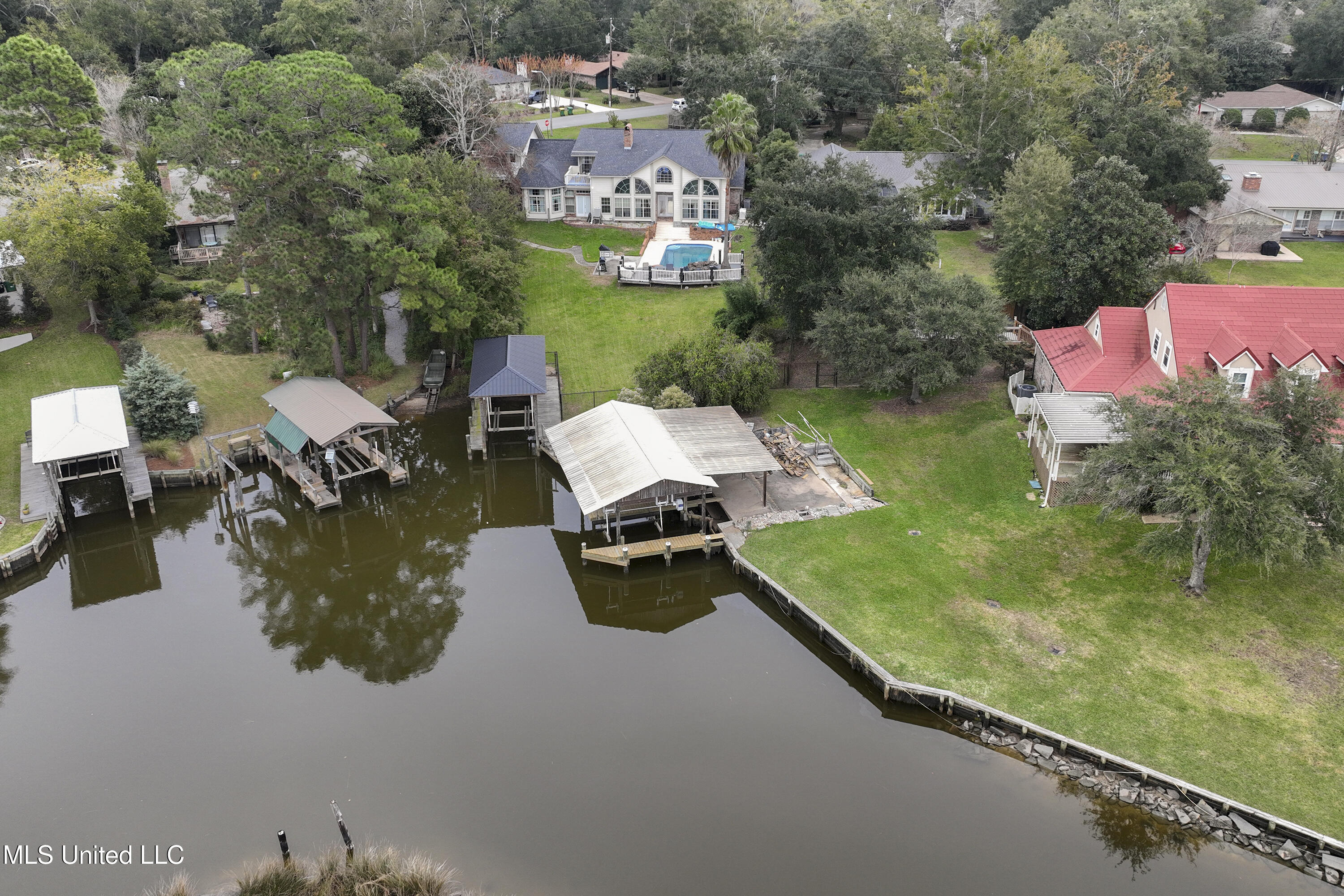 6313 Hermosa Drive, Ocean Springs, Mississippi image 48