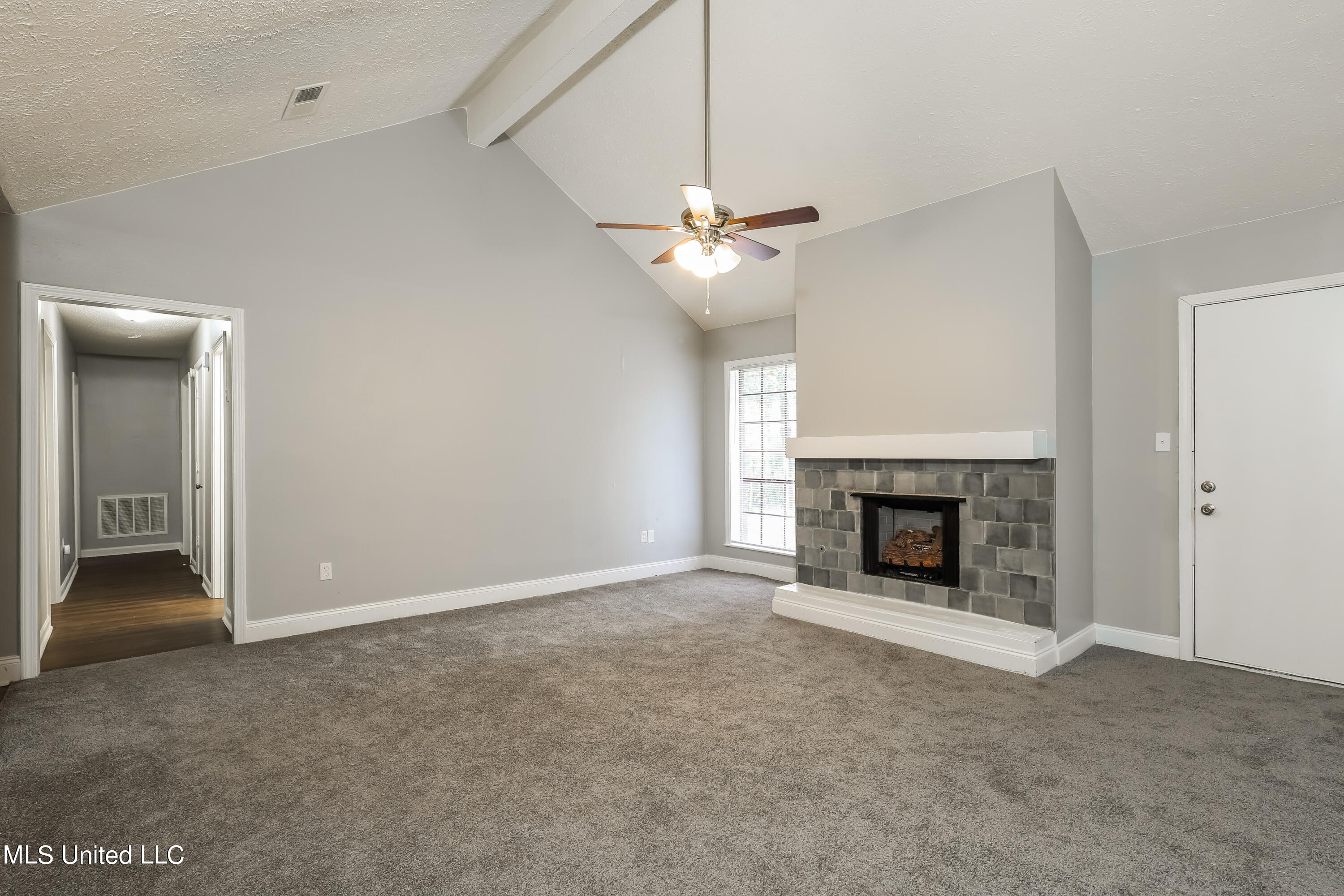 1606 Edgewood Place, Clinton, Mississippi image 3