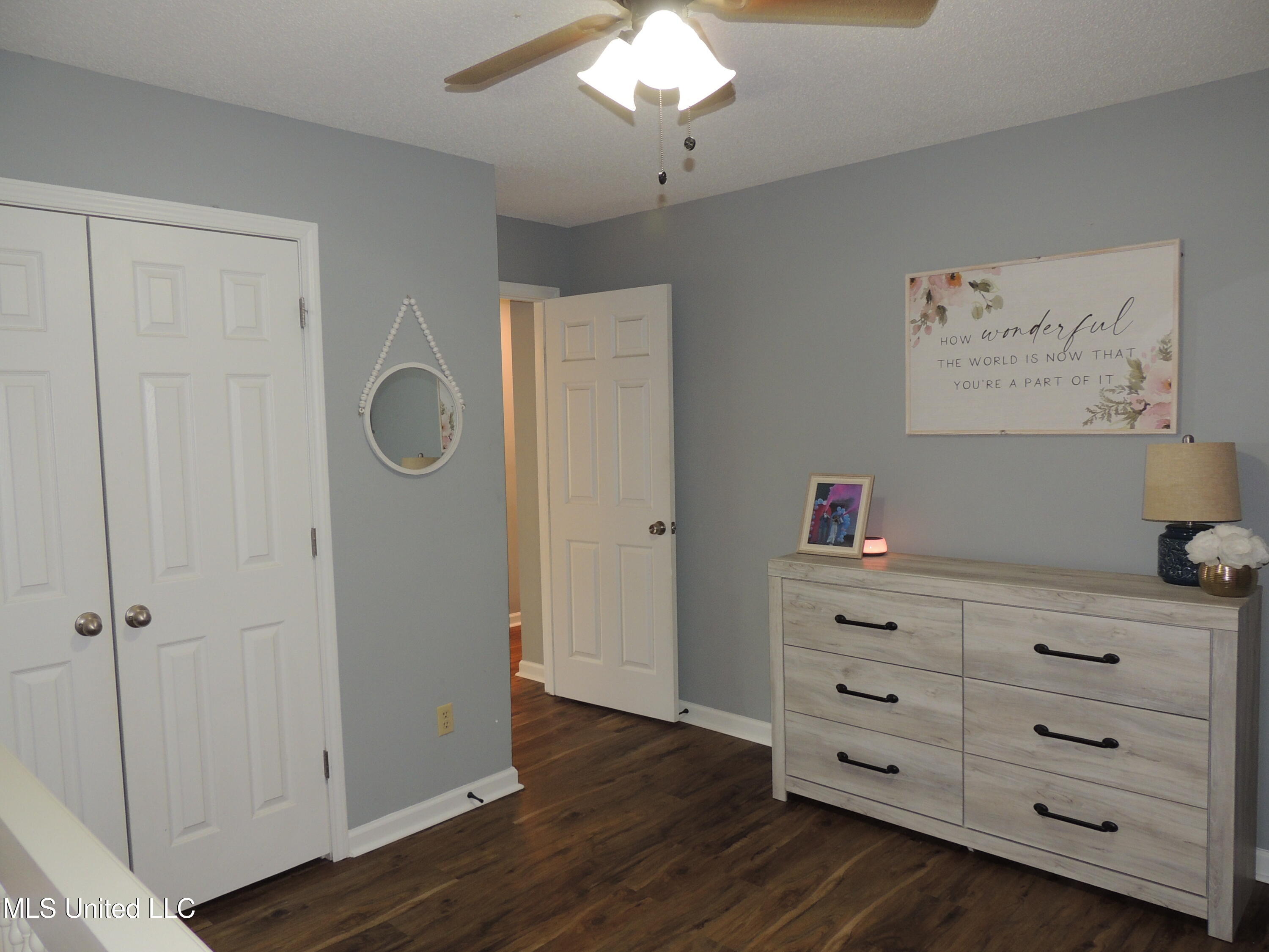 125 Blue Lake Drive, Lake Cormorant, Mississippi image 27