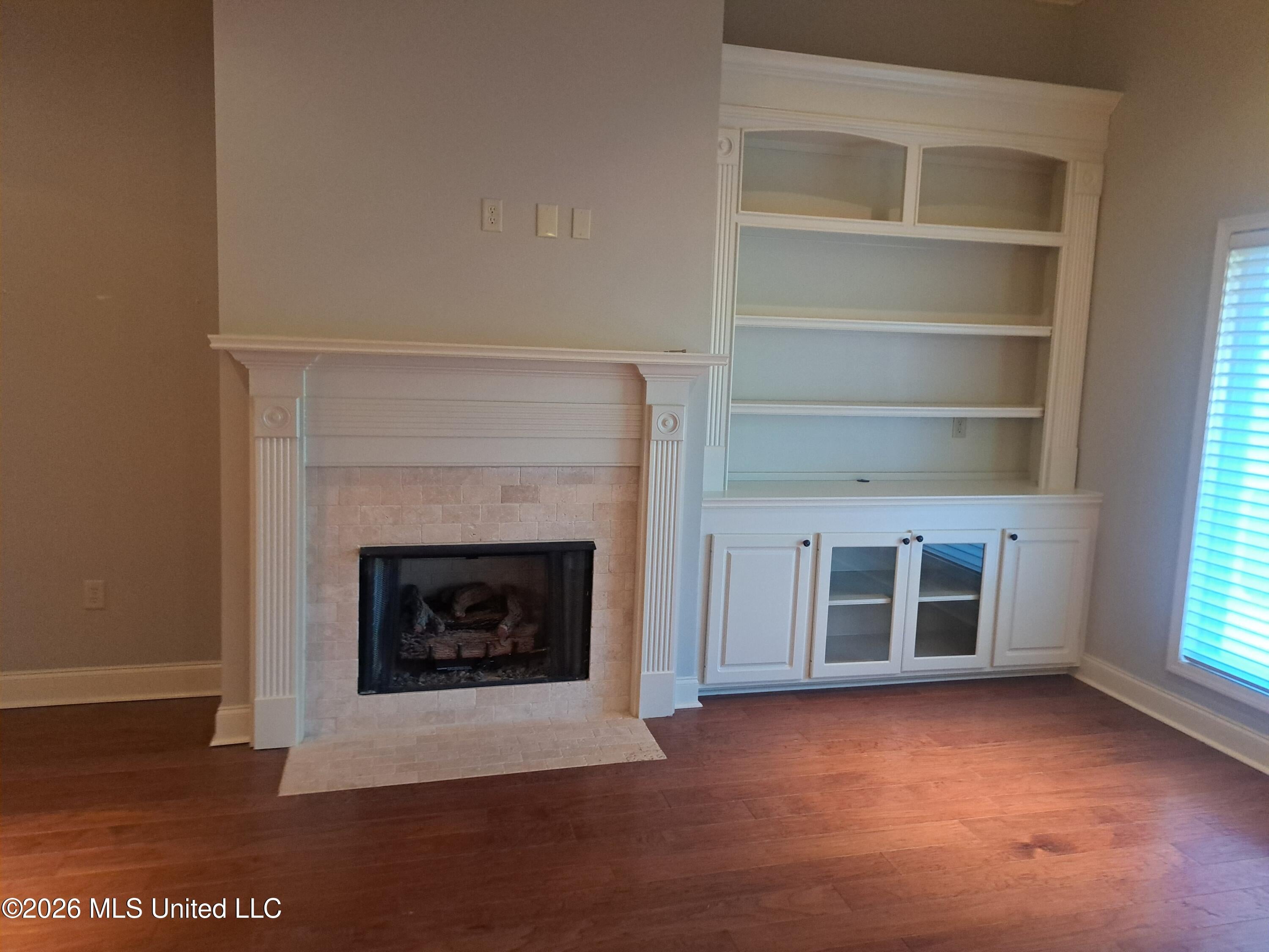 647 Hidden Hills Crossing