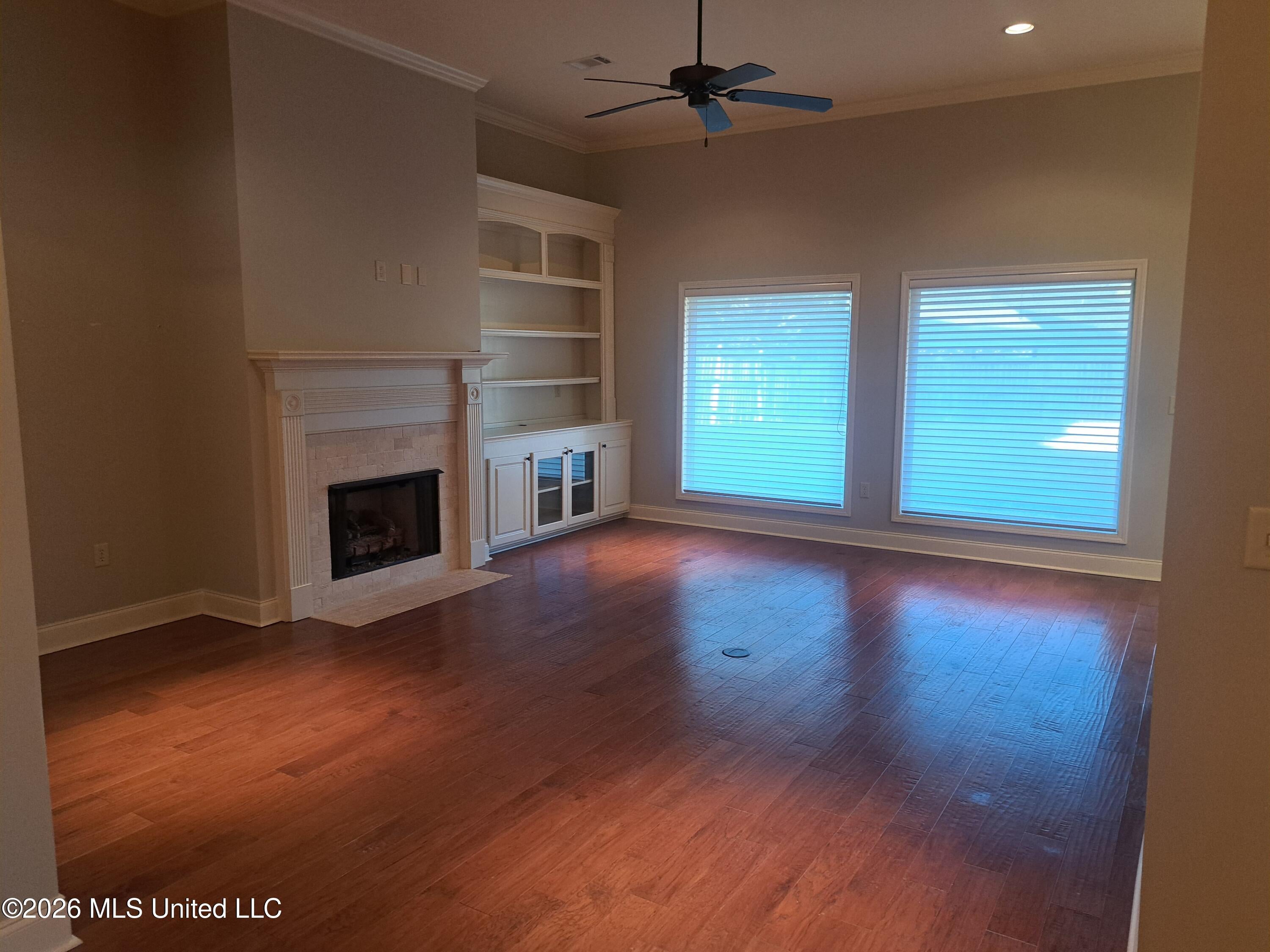 647 Hidden Hills Crossing