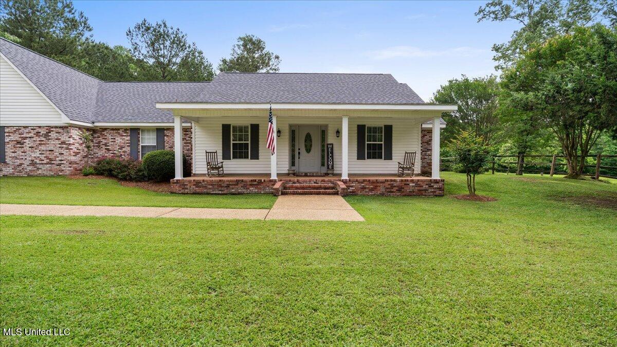 768 Lake Boulevard, Vicksburg, Mississippi image 5