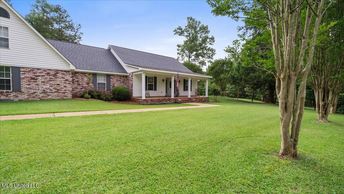 768 Lake Boulevard, Vicksburg, Mississippi image 4
