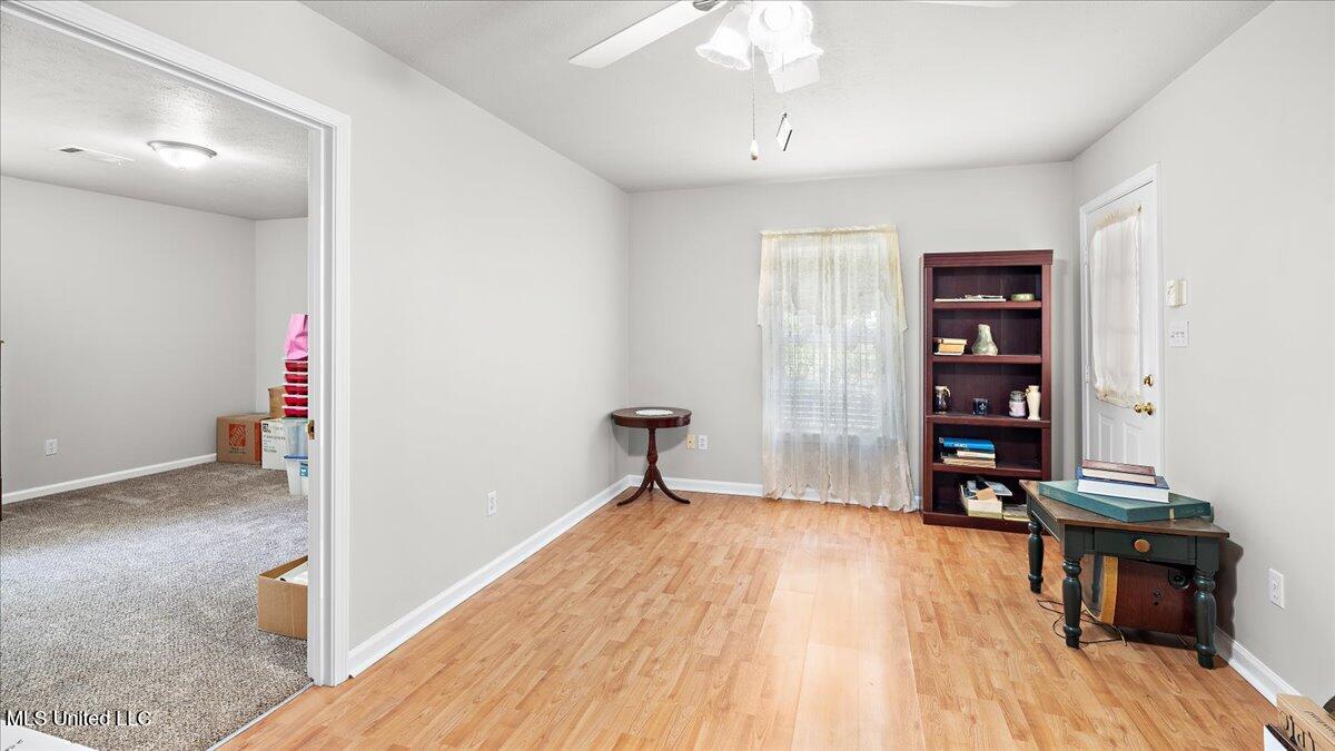 768 Lake Boulevard, Vicksburg, Mississippi image 48