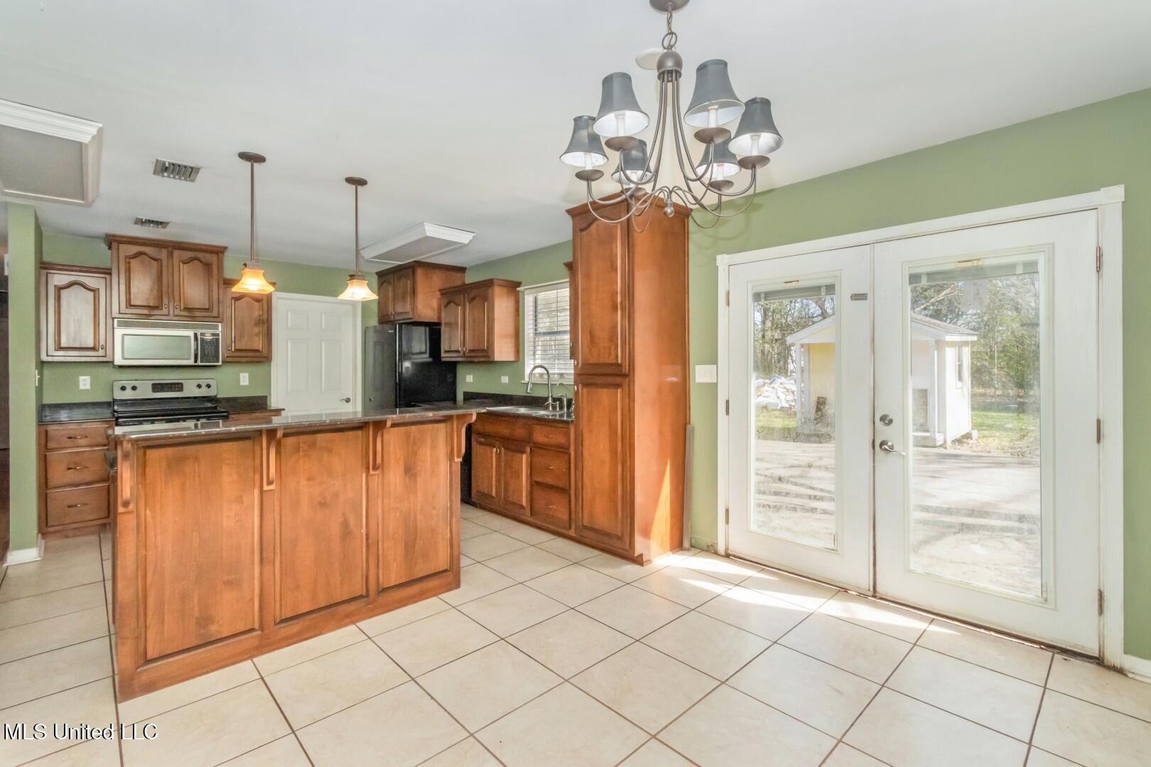6904 Andover Street, Moss Point, Mississippi image 10