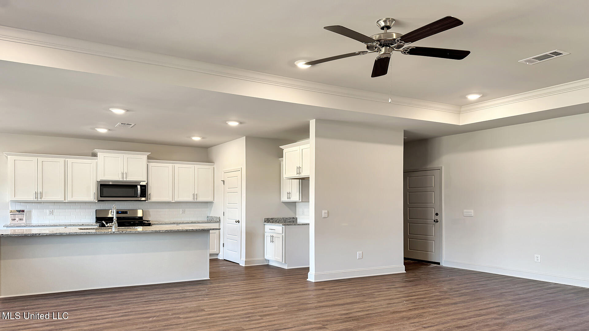 114 Horseshoe Boulevard, Clinton, Mississippi image 23