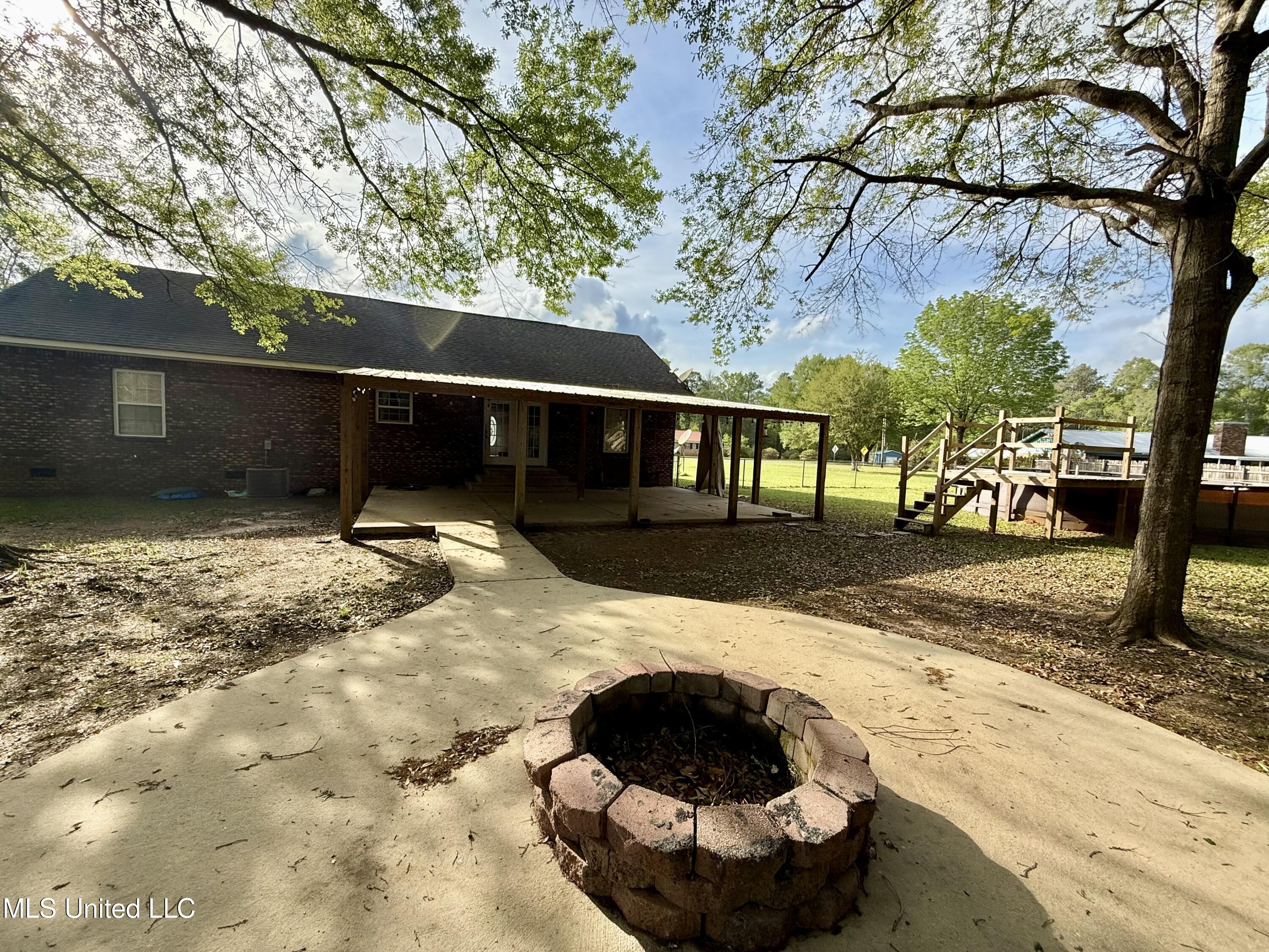 ...134 Live Oak Drive, Lucedale, Mississippi image 14