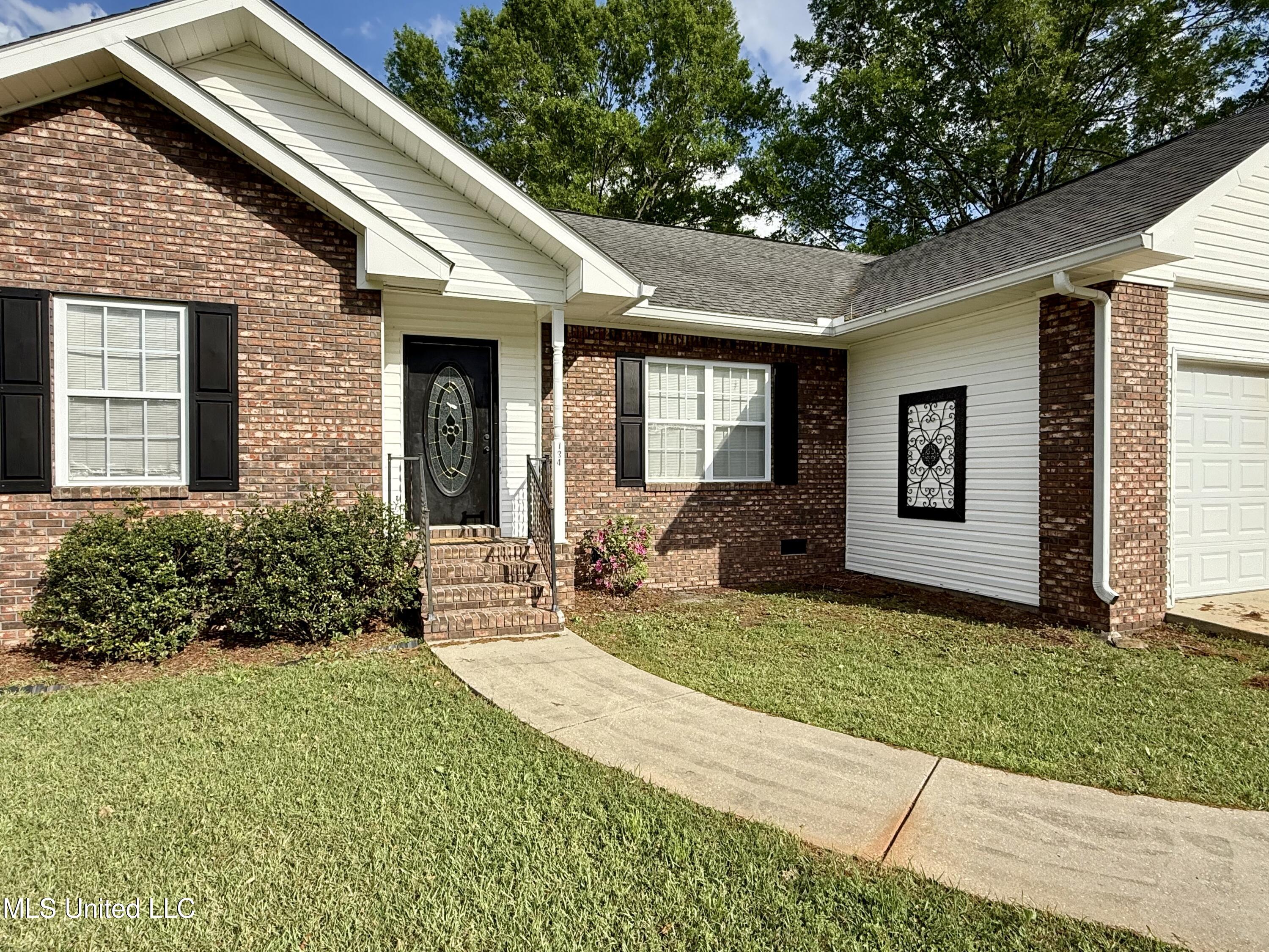 ...134 Live Oak Drive, Lucedale, Mississippi image 3