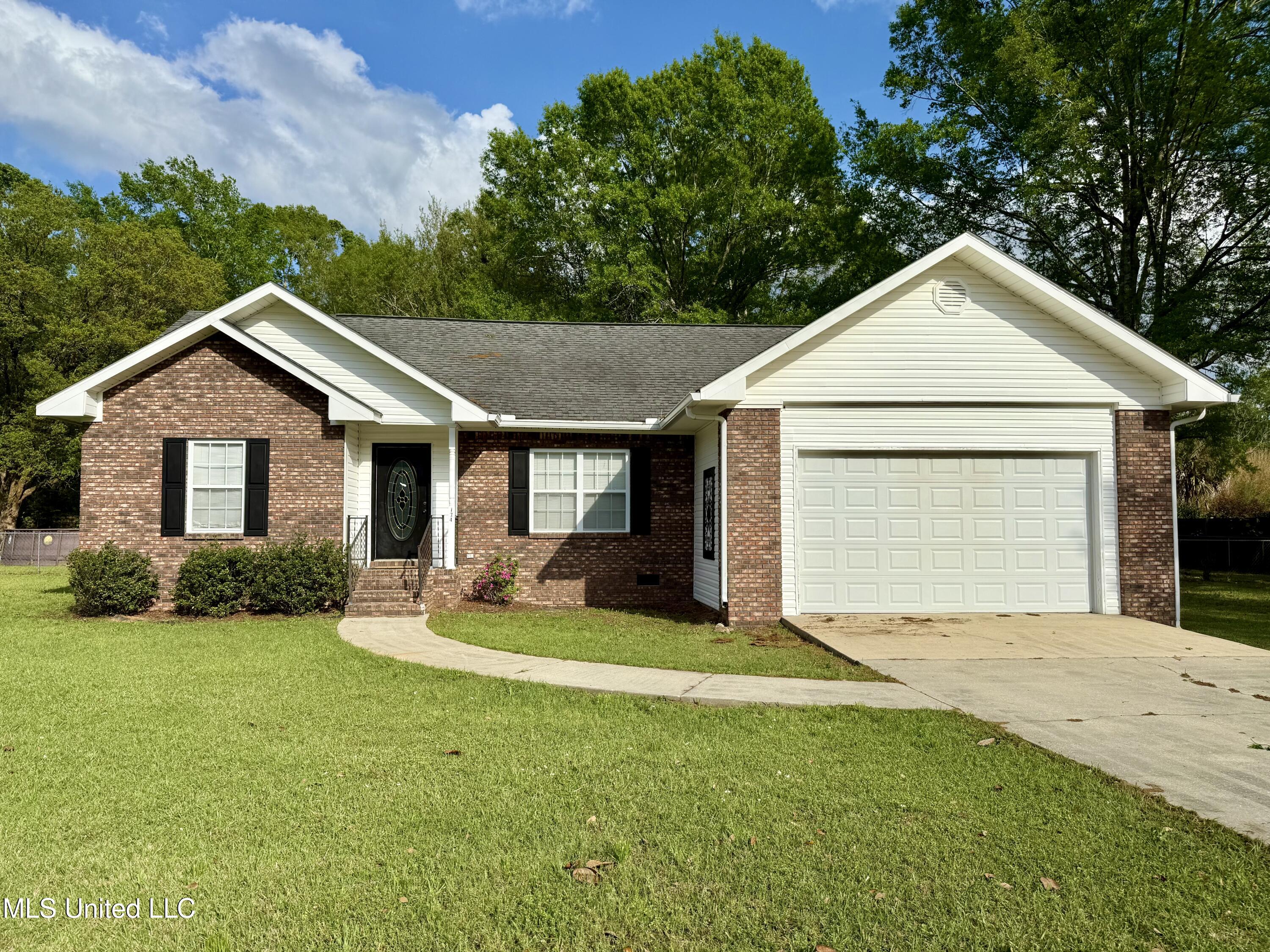 ...134 Live Oak Drive, Lucedale, Mississippi image 1