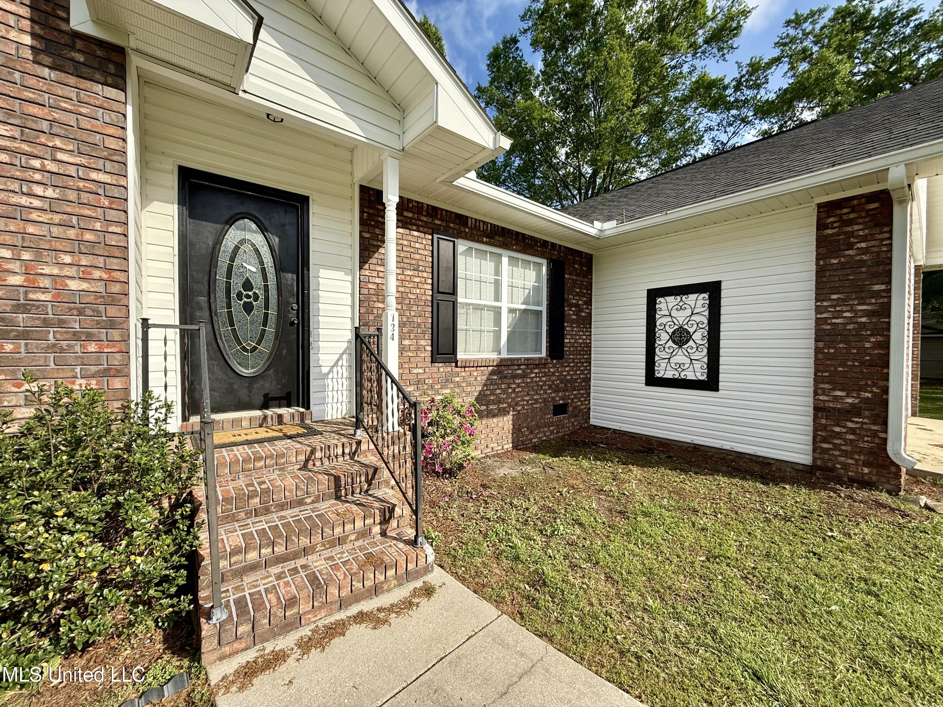 ...134 Live Oak Drive, Lucedale, Mississippi image 4