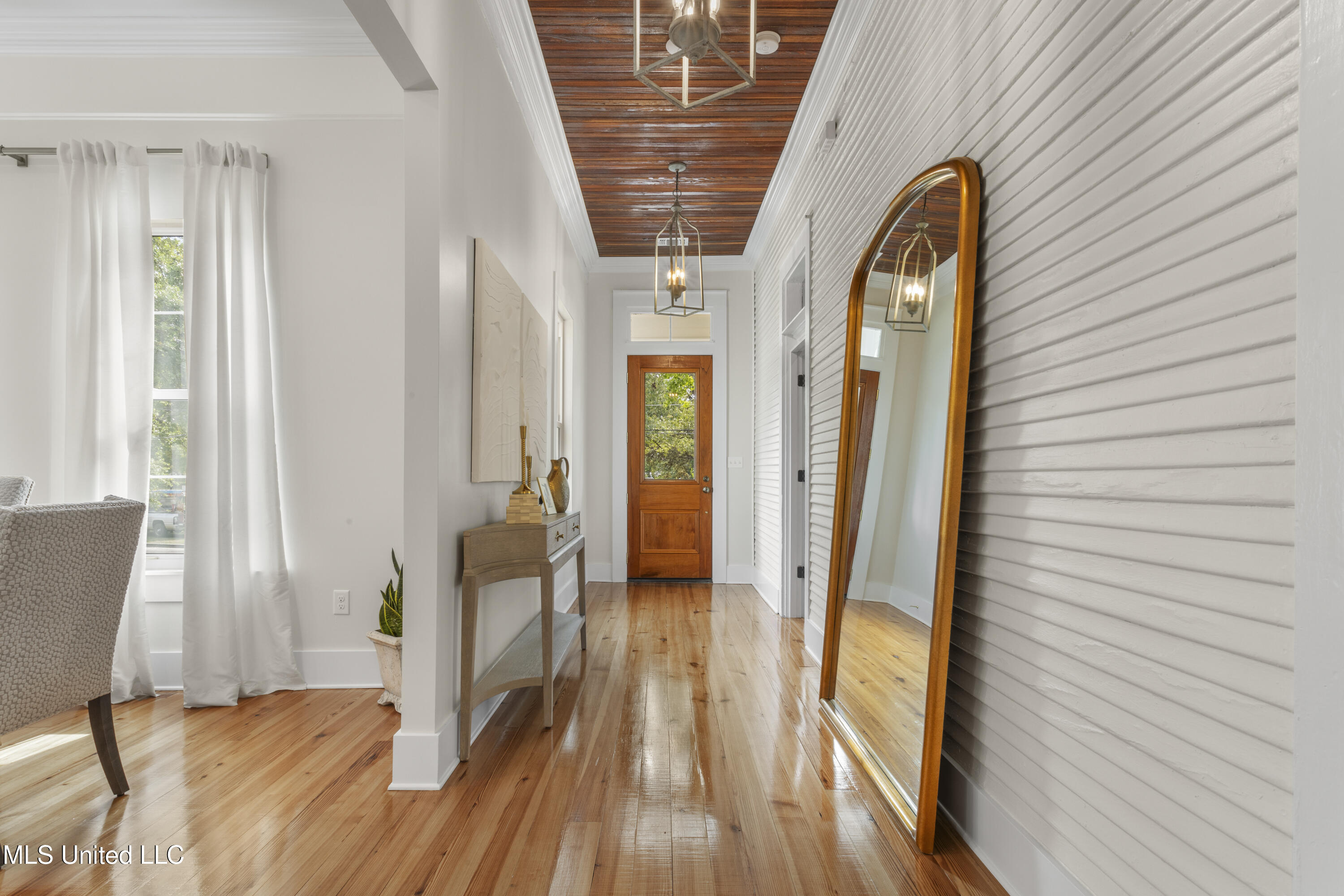 434 Beverly Drive, Biloxi, Mississippi image 6