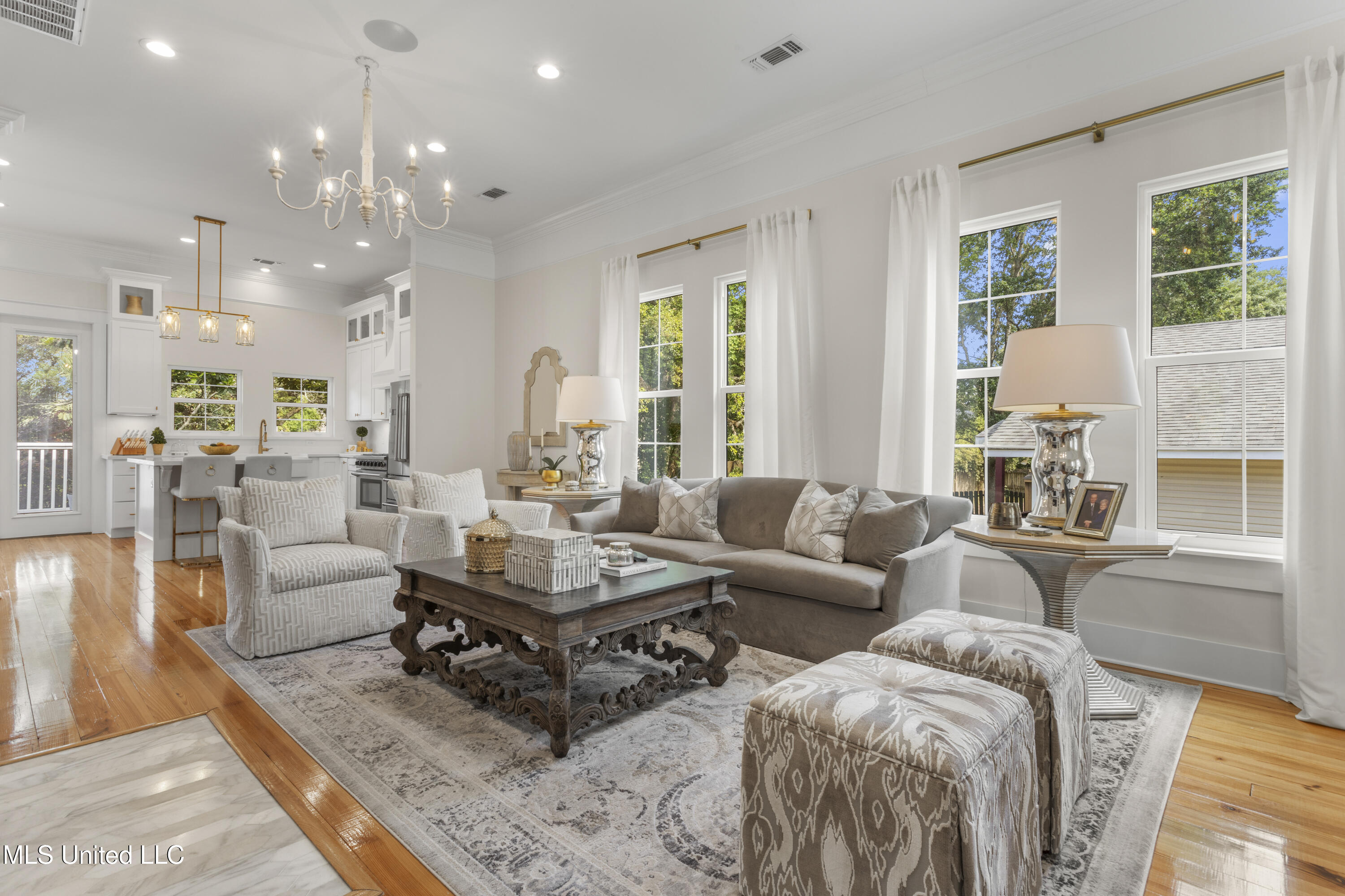 434 Beverly Drive, Biloxi, Mississippi image 9
