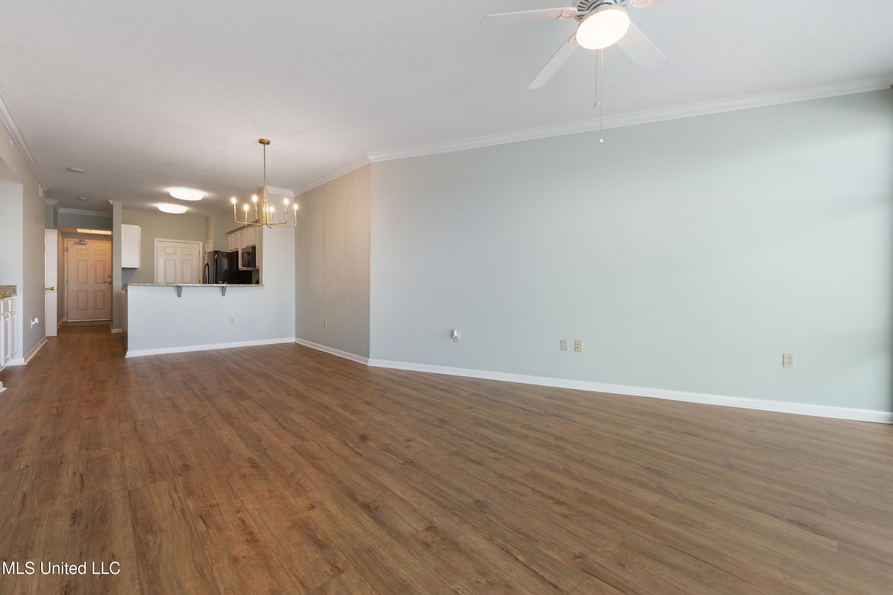 2230 Beach Drive #1002, Gulfport, Mississippi image 5