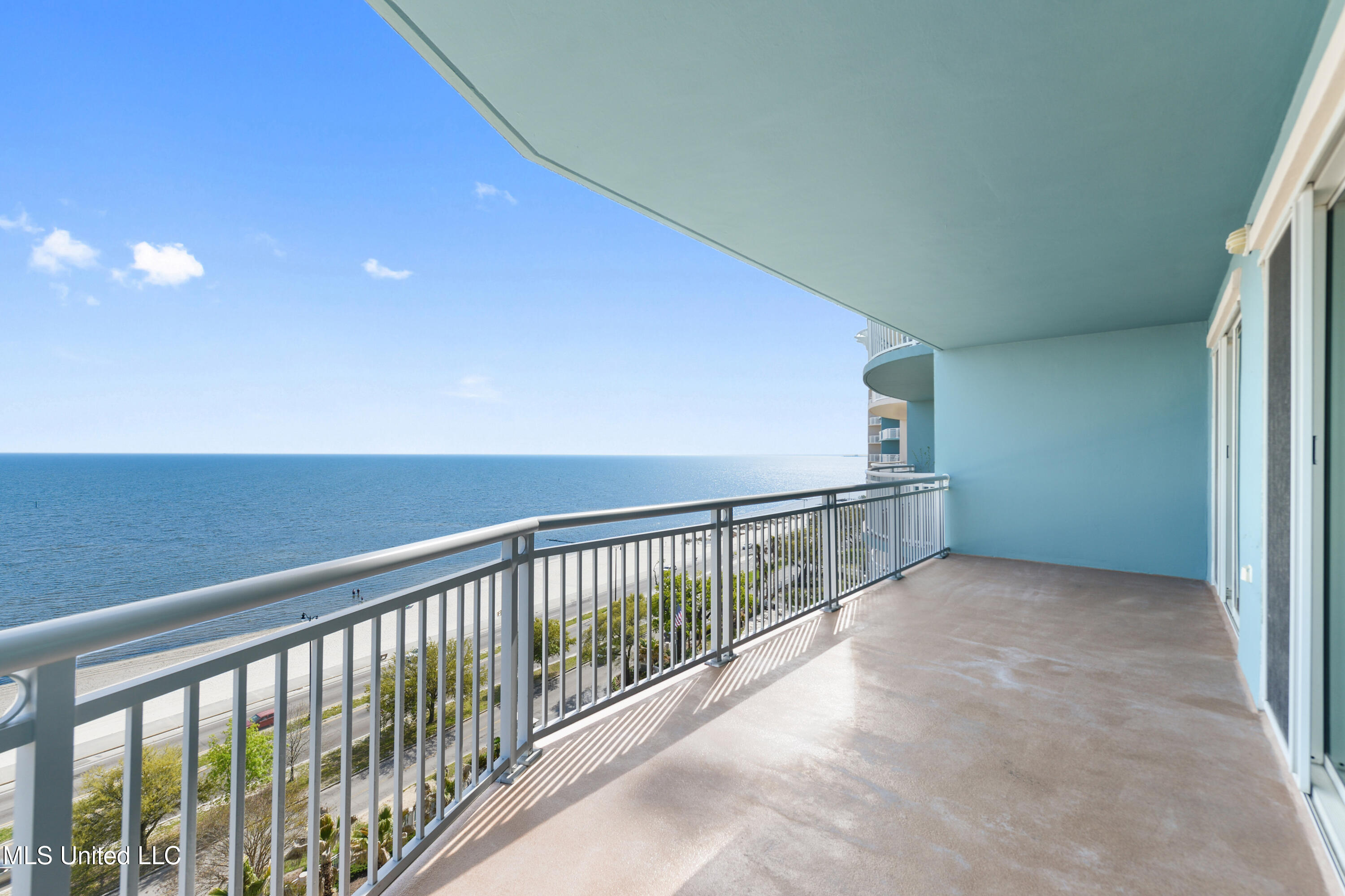 2230 Beach Drive #1002, Gulfport, Mississippi image 24