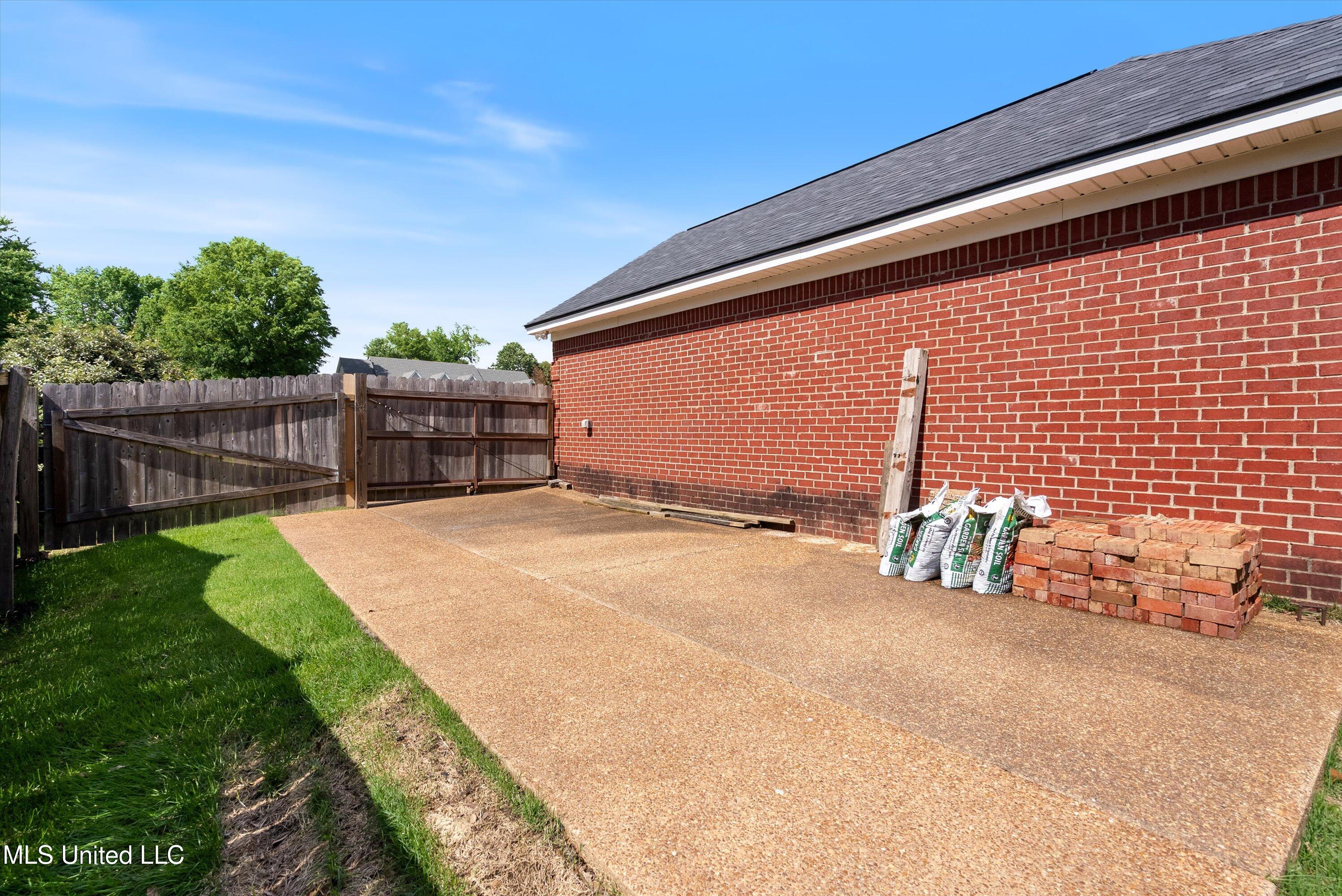 2355 Cumberland Drive, Southaven, Mississippi image 45