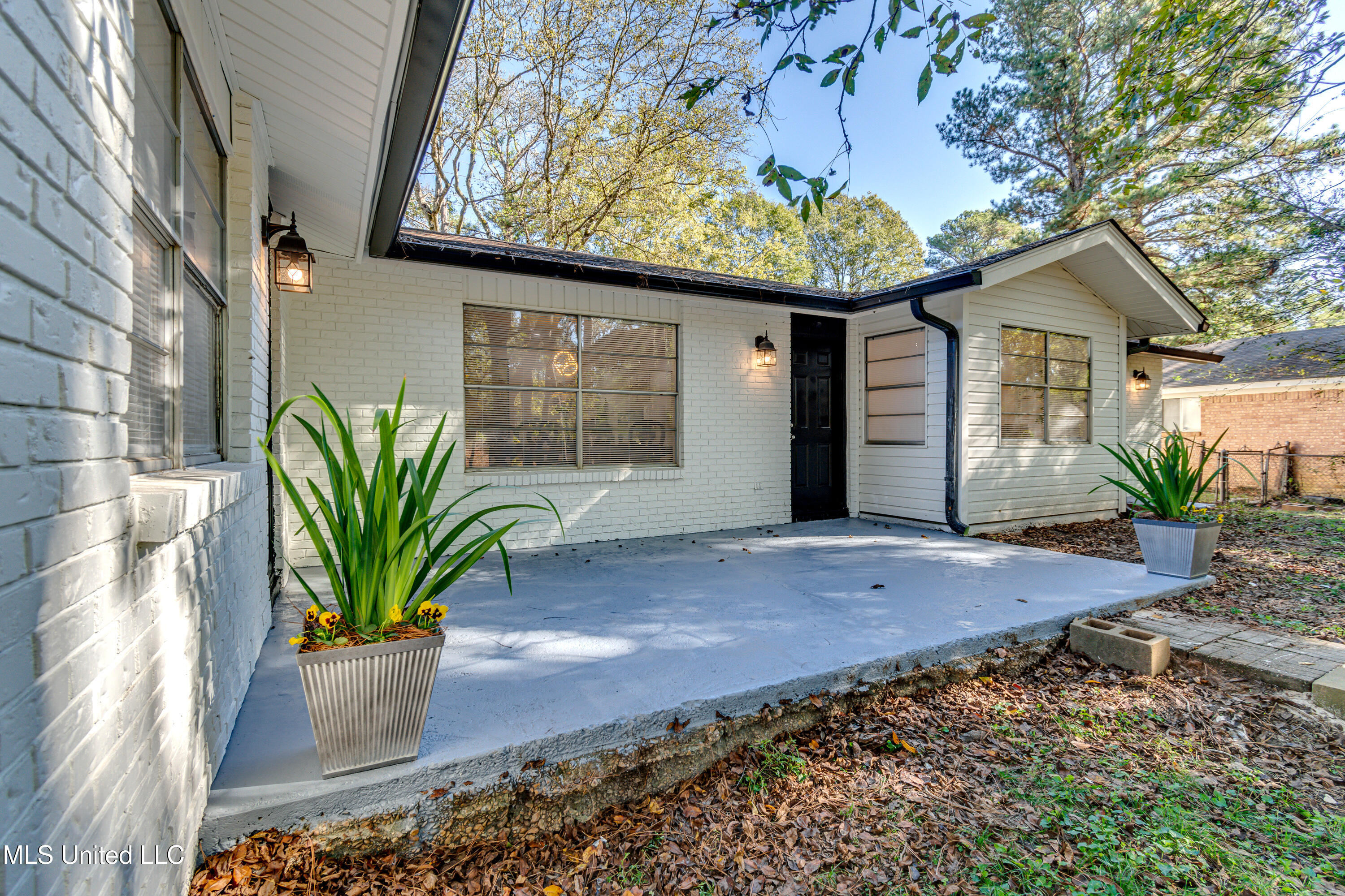 Jackson, Mississippi 39212, United States, 3 Bedrooms Bedrooms, ,2 BathroomsBathrooms,Residential,Active,32025