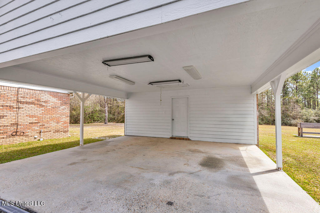 18344 Dogwood Lane, Saucier, Mississippi image 6