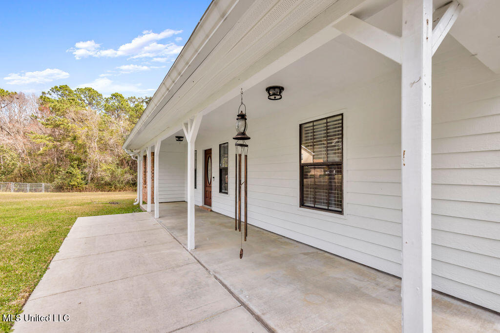 18344 Dogwood Lane, Saucier, Mississippi image 14