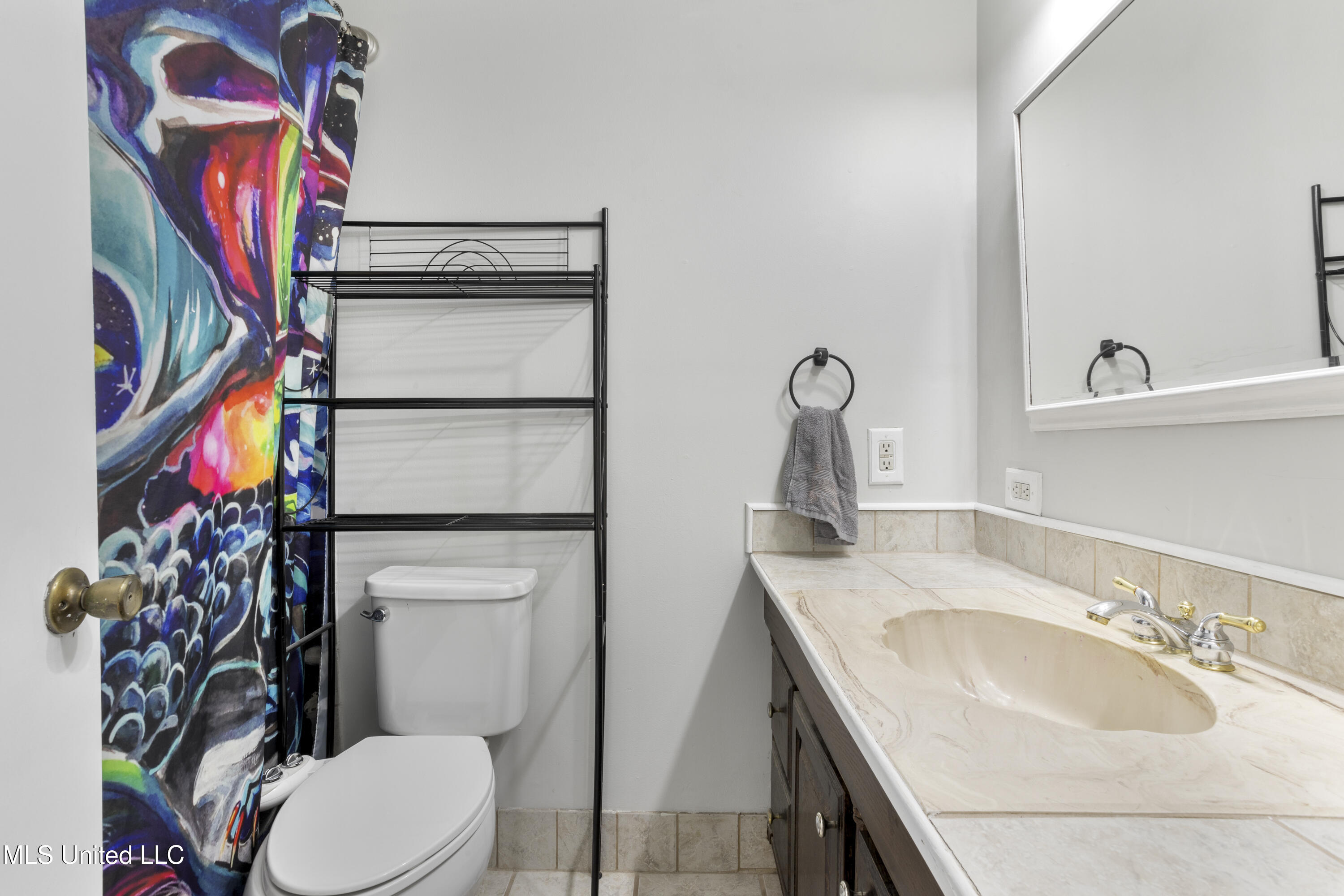 3411 Queen Elizabeth Drive, Ocean Springs, Mississippi image 24