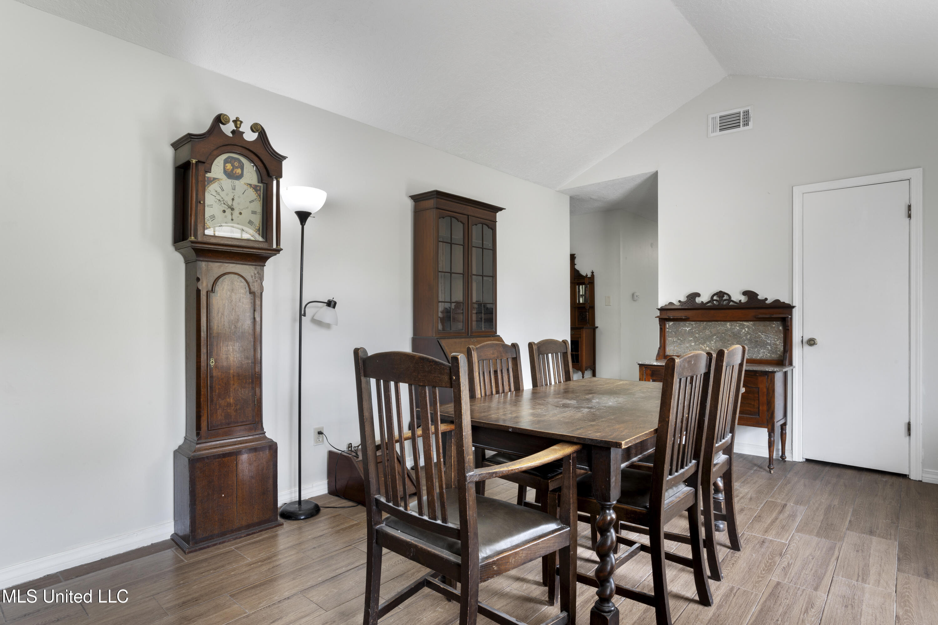 3411 Queen Elizabeth Drive, Ocean Springs, Mississippi image 17