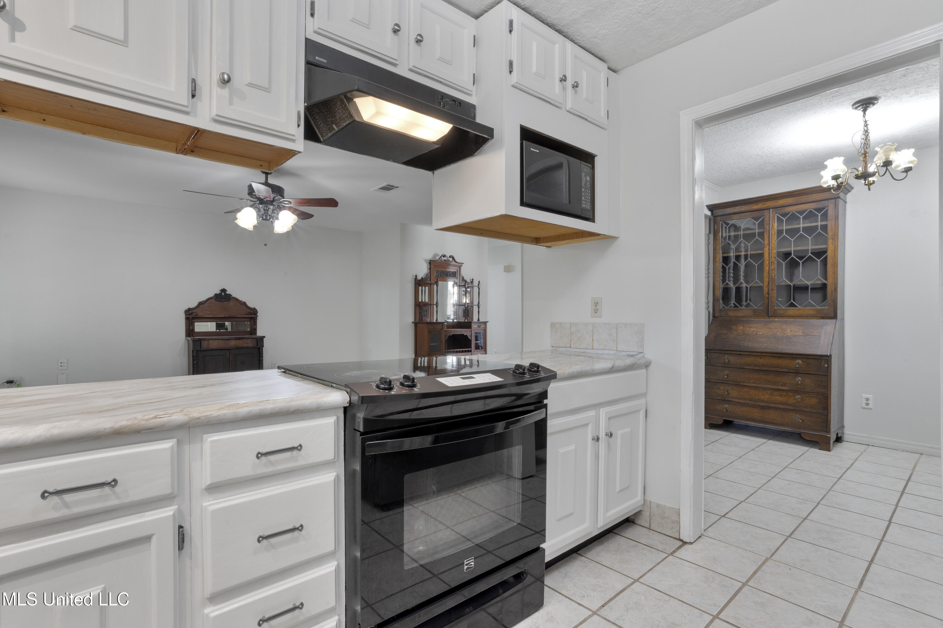 3411 Queen Elizabeth Drive, Ocean Springs, Mississippi image 12