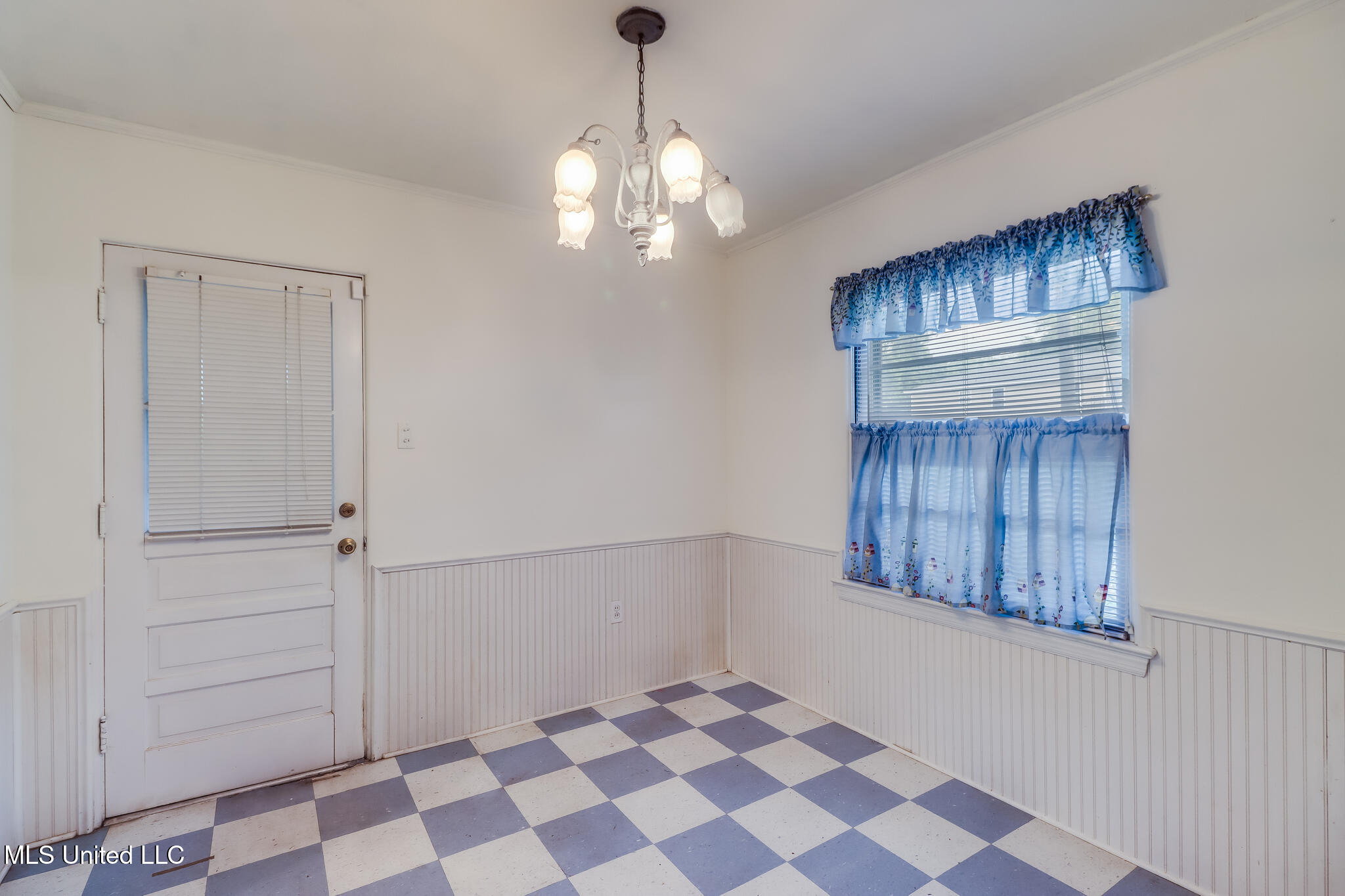 277 Rodenberg Avenue, Biloxi, Mississippi image 6