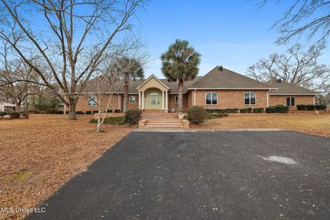 Homes For Sale - 53319 Louisiana 60 Highway<br/> Bogalusa, LA 70427