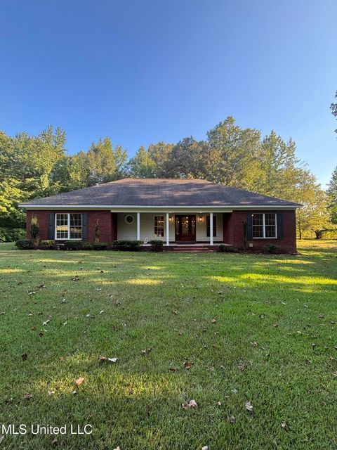 Homes For Sale - 283 Aaron Road<br/> Sarah, MS 38665