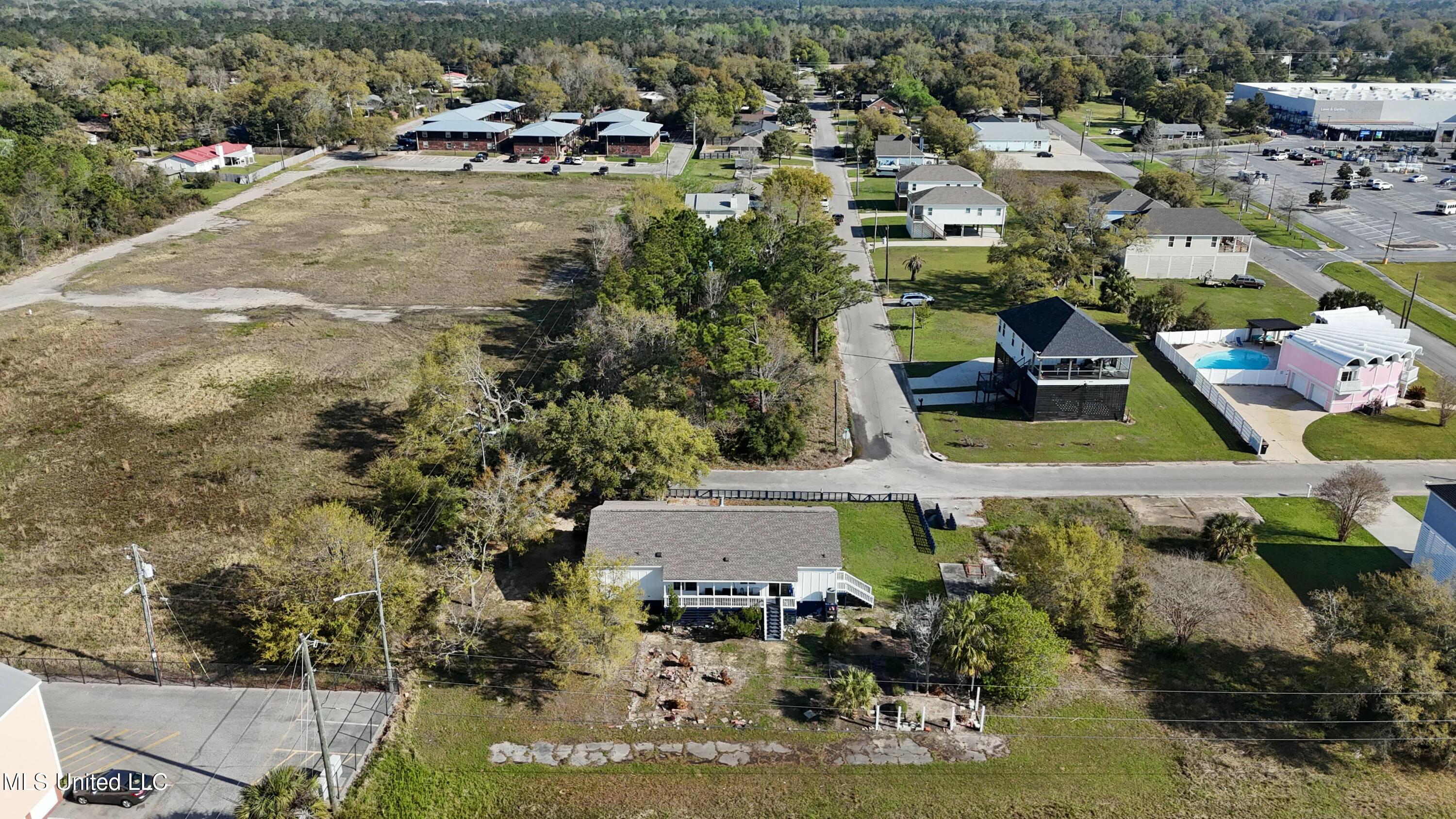 1514 Ellis Street, Pass Christian, Mississippi image 29