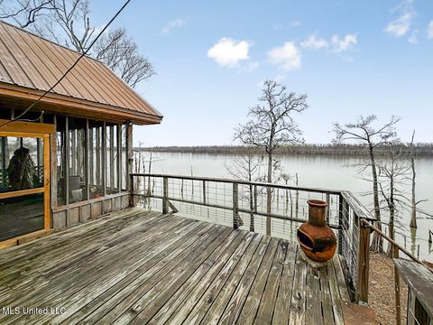 Homes For Sale - 2067 Pecan Grove Road<br/> Wilkinson County, Woodville, MS 39669