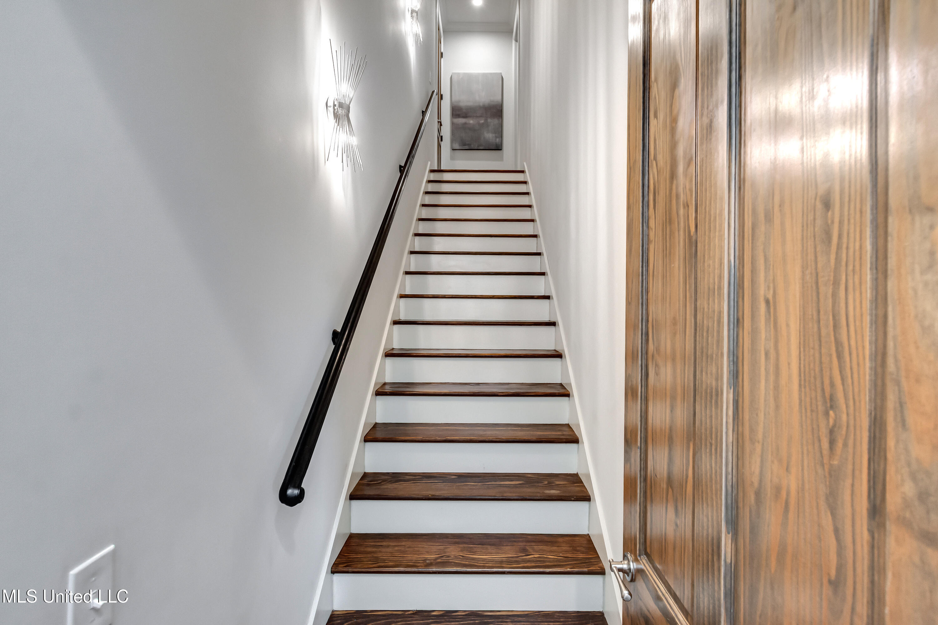 Madison, Mississippi 39110, United States, 5 Bedrooms Bedrooms, ,5 BathroomsBathrooms,Residential,Active,165052