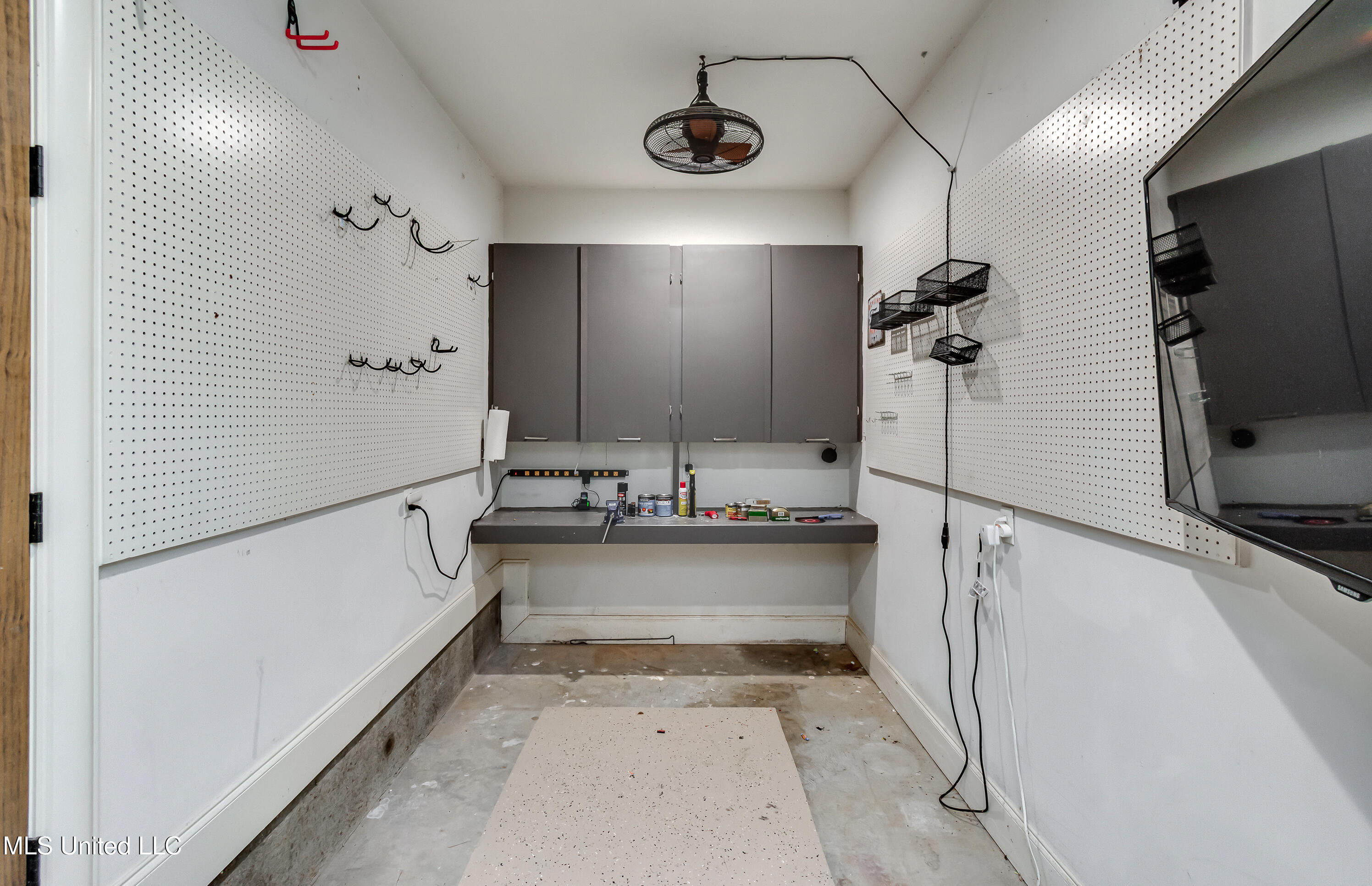 Madison, Mississippi 39110, United States, 5 Bedrooms Bedrooms, ,5 BathroomsBathrooms,Residential,Active,165052