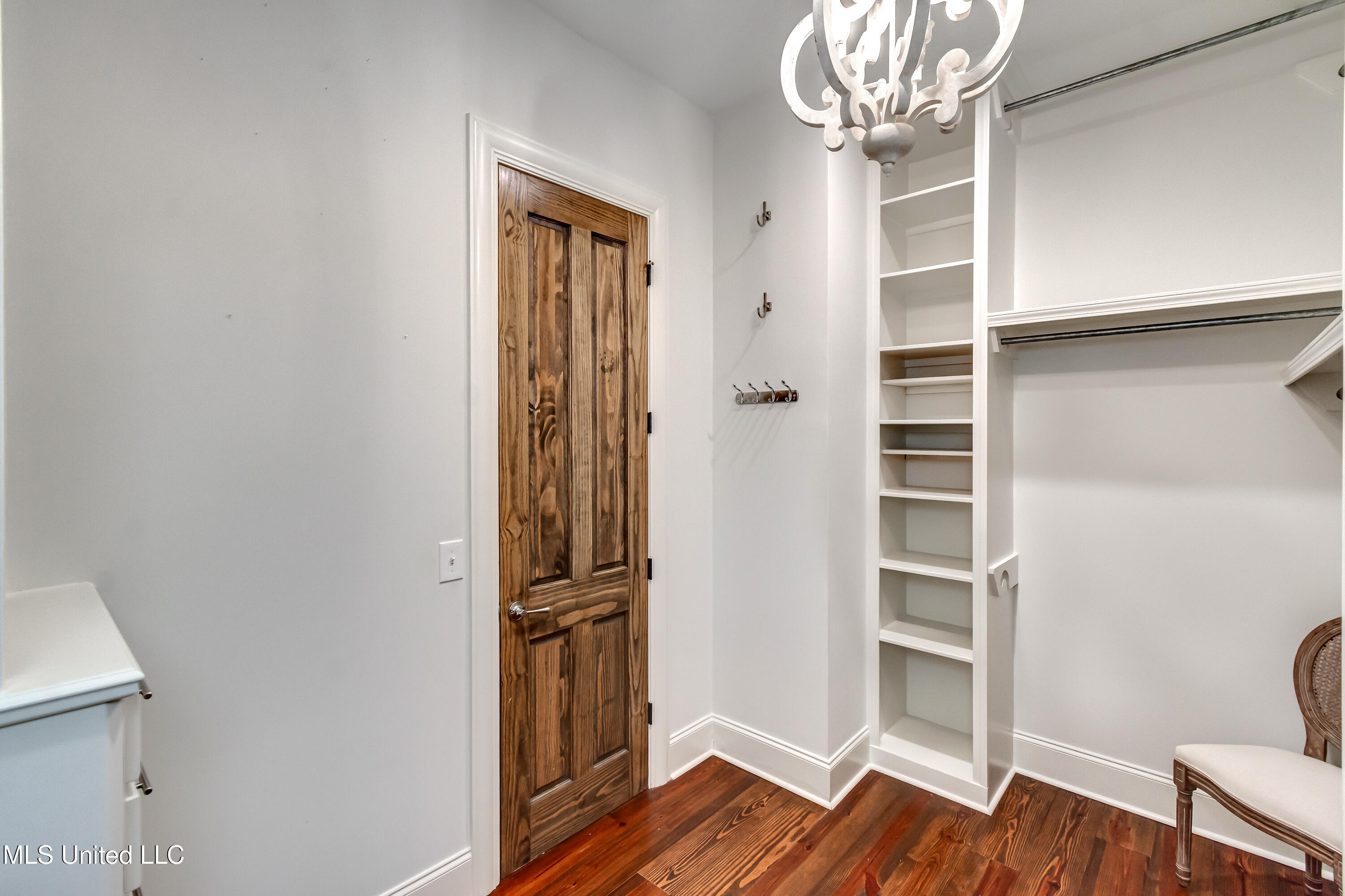 Madison, Mississippi 39110, United States, 5 Bedrooms Bedrooms, ,5 BathroomsBathrooms,Residential,Active,165052