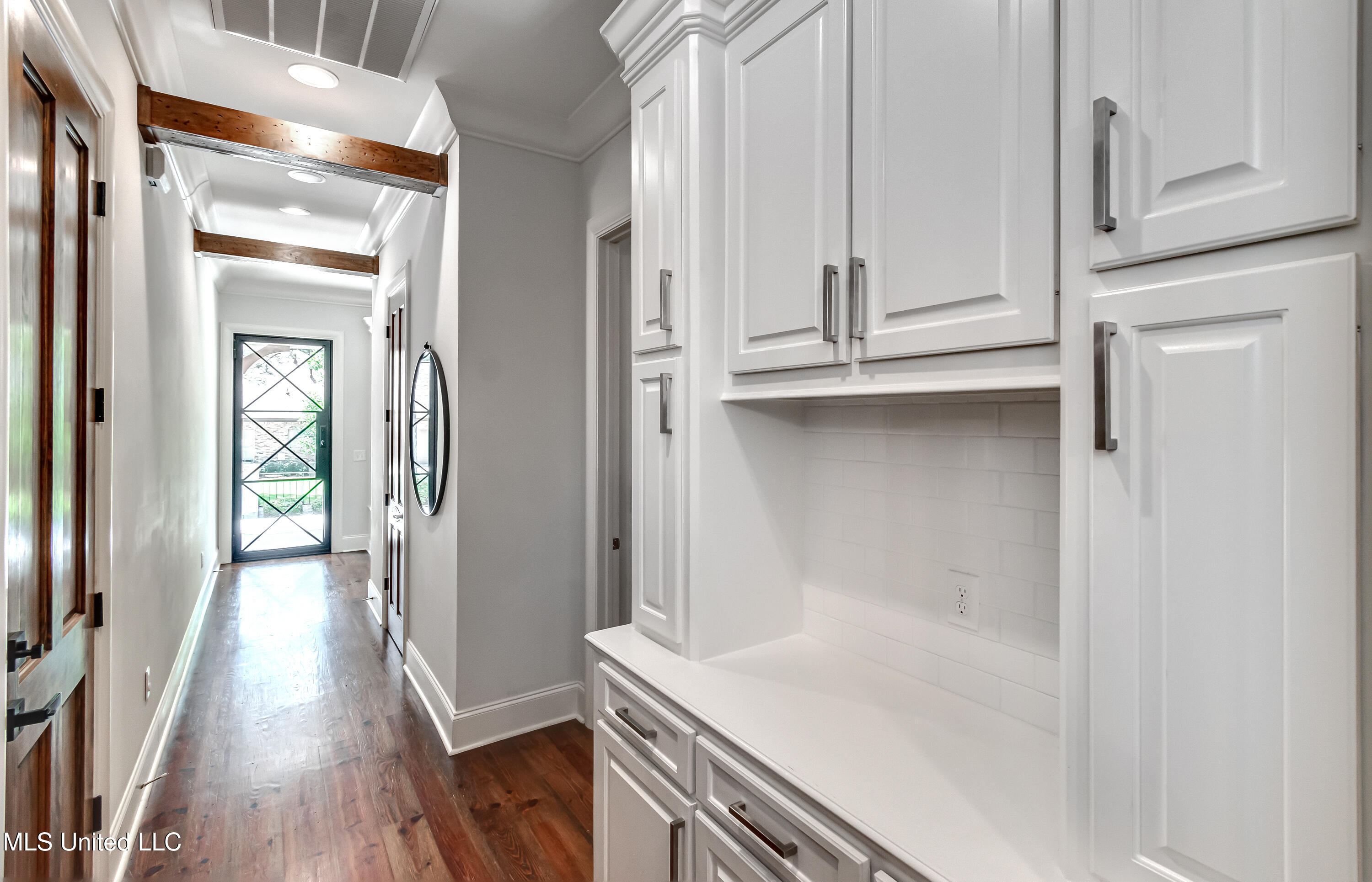 Madison, Mississippi 39110, United States, 5 Bedrooms Bedrooms, ,5 BathroomsBathrooms,Residential,Active,165052