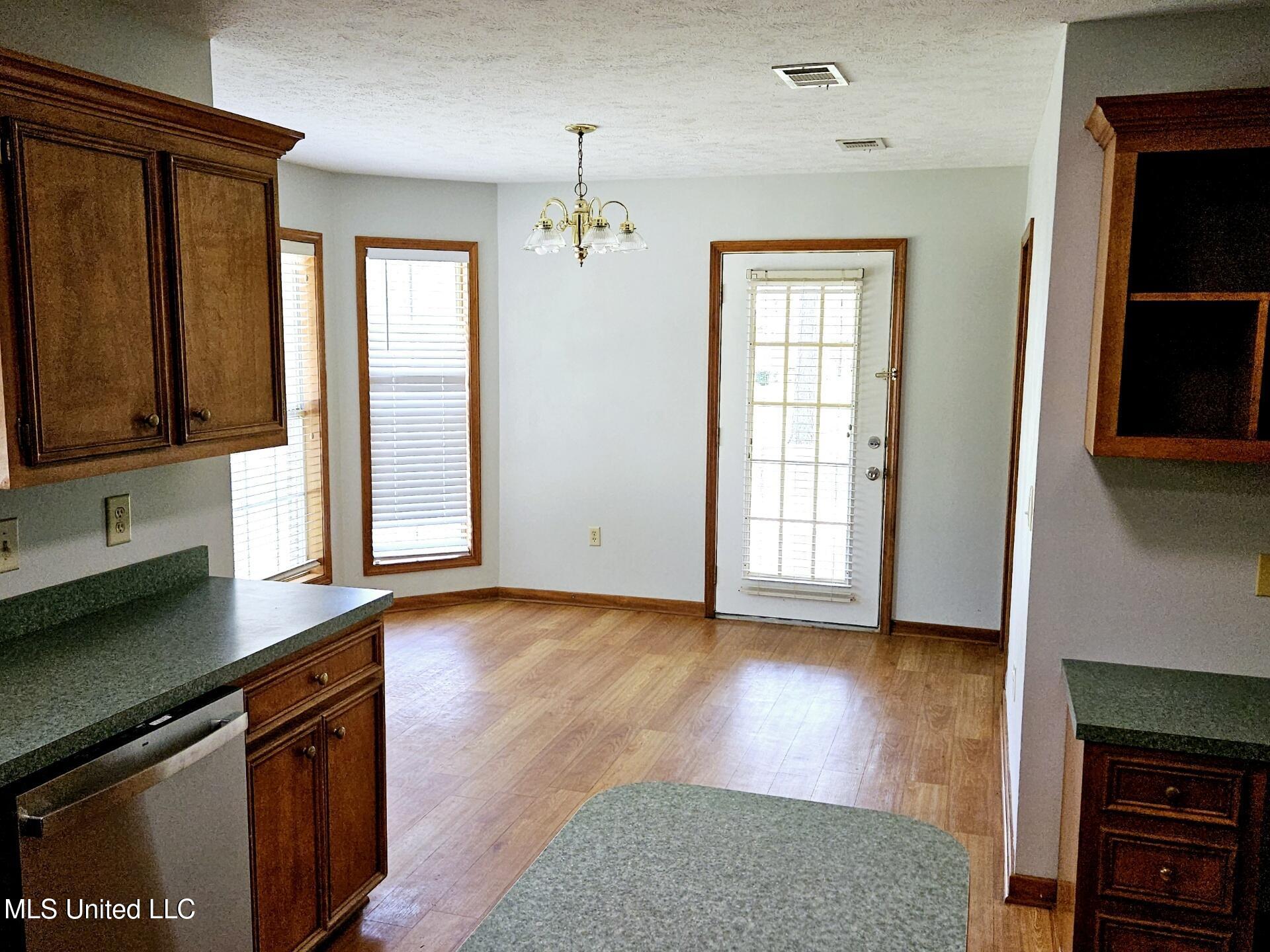 109 Stanton Hall Drive, Florence, Mississippi image 9