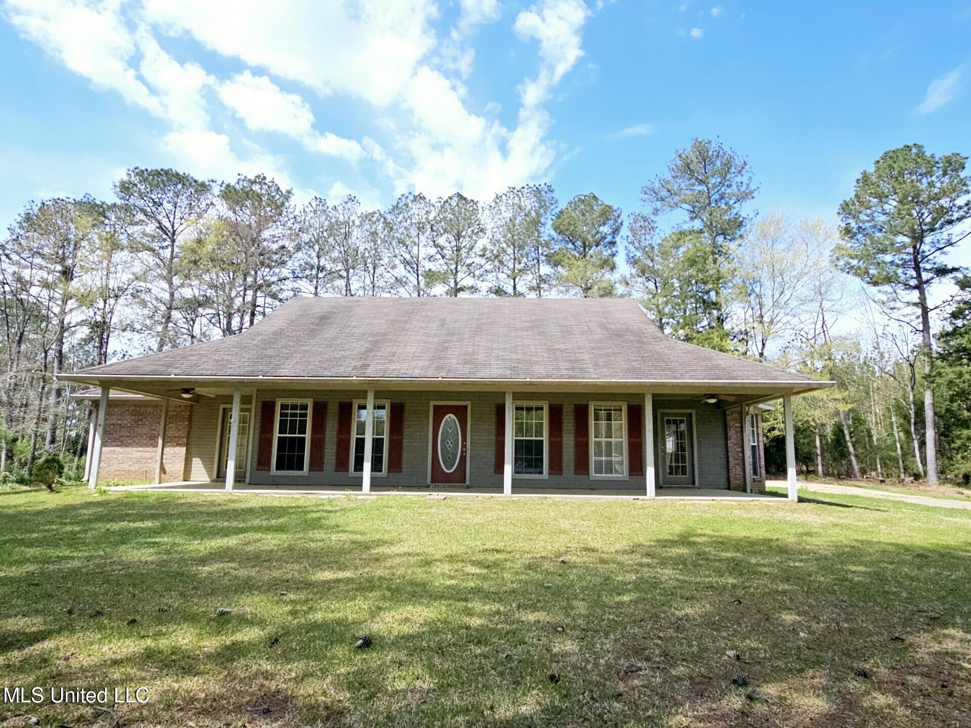 109 Stanton Hall Drive, Florence, Mississippi image 1