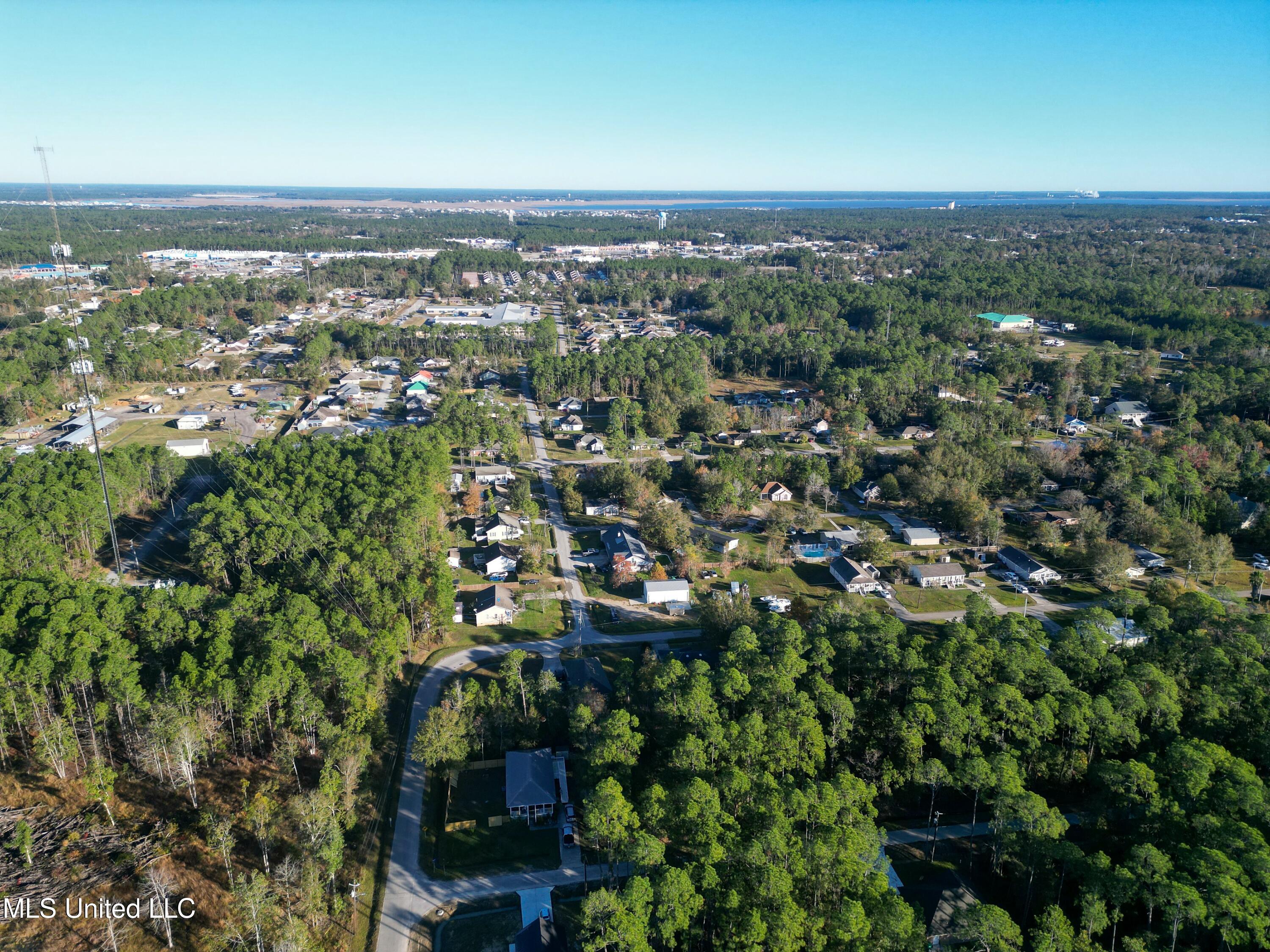 720 Combel Street, Waveland, Mississippi image 5