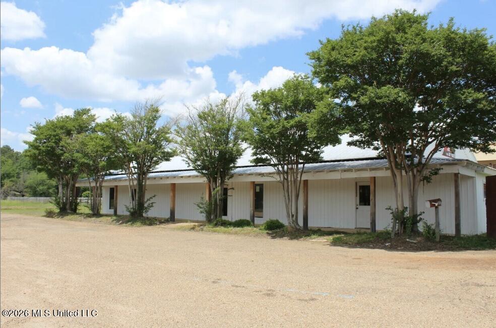 307 S Pearson Rd, Pearl, MS 39208