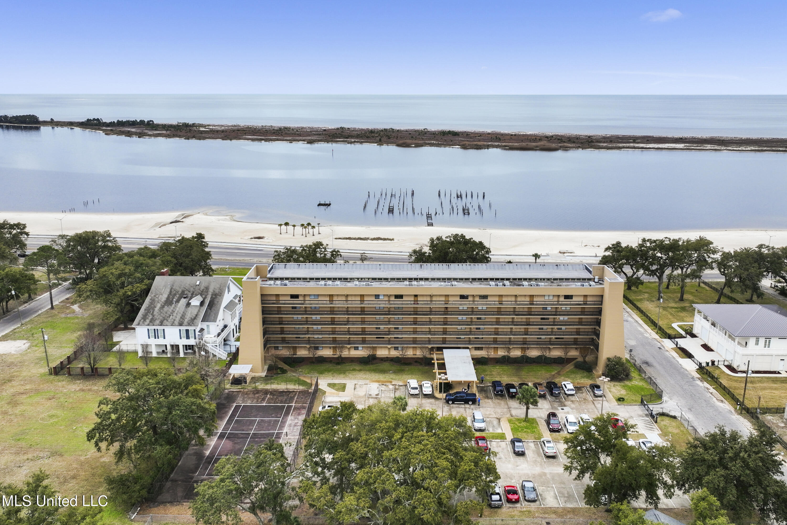 520 Beach Boulevard #208, Biloxi, Mississippi image 30