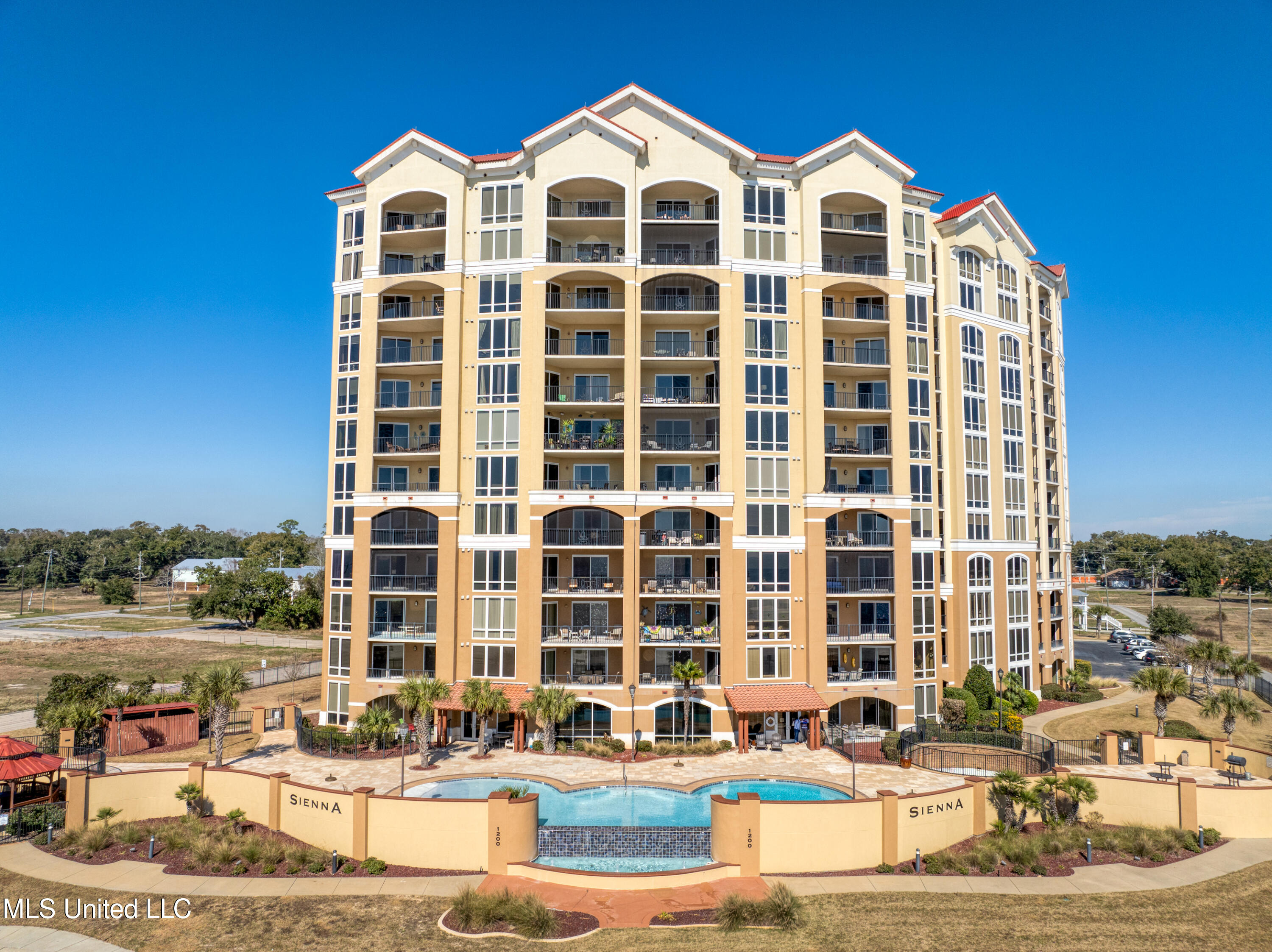 1200 Beach Drive #603, Gulfport, Mississippi image 1